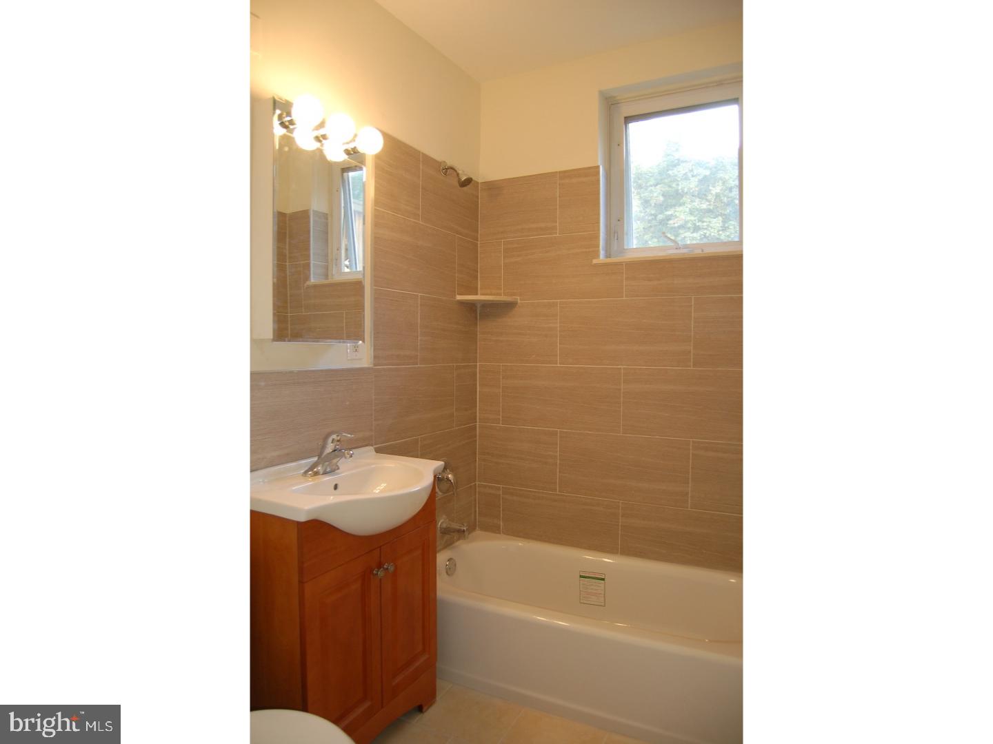 SOCIETY HILL - Residential Lease