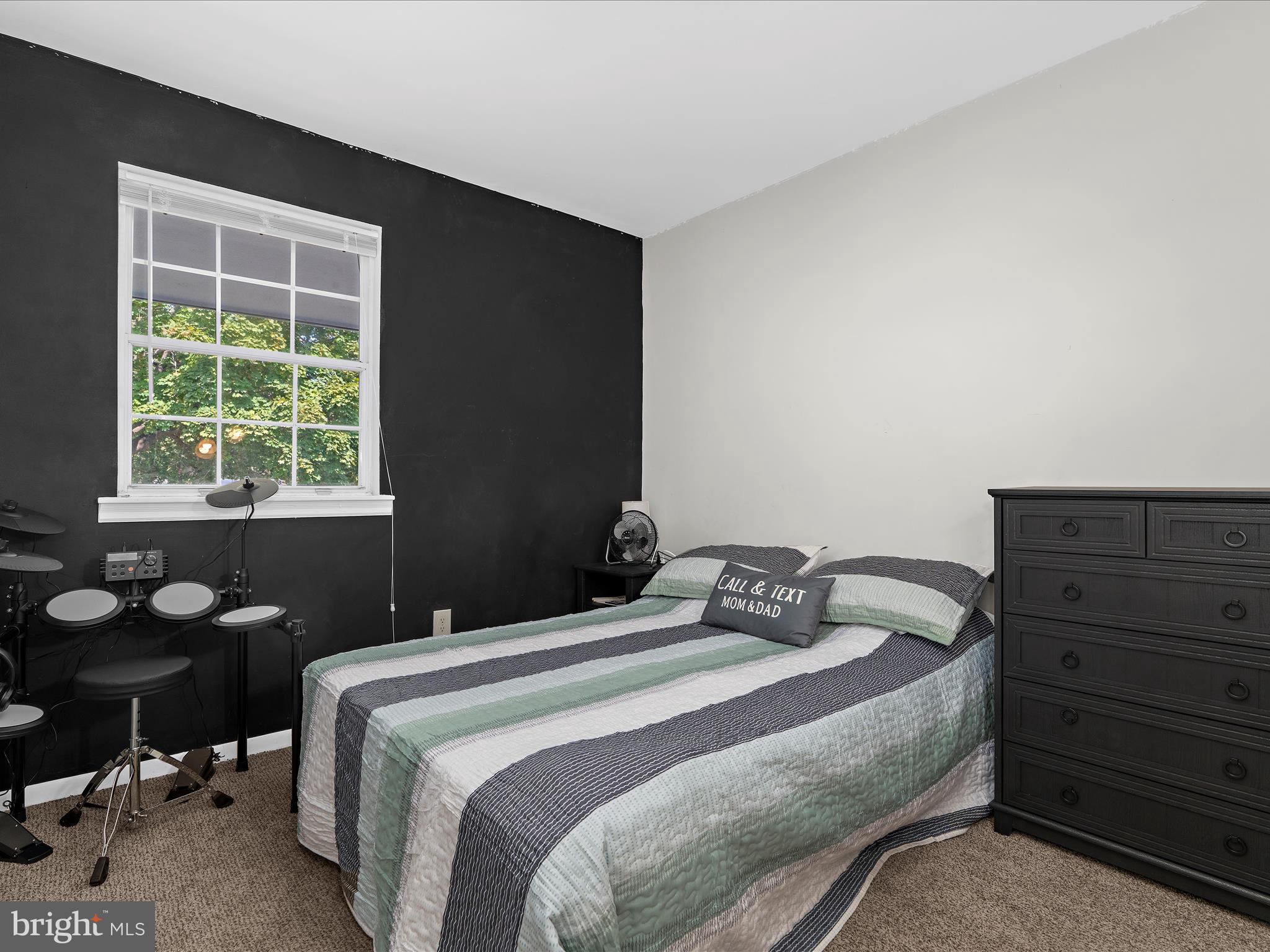 WEST VIEW SHORES - Residential