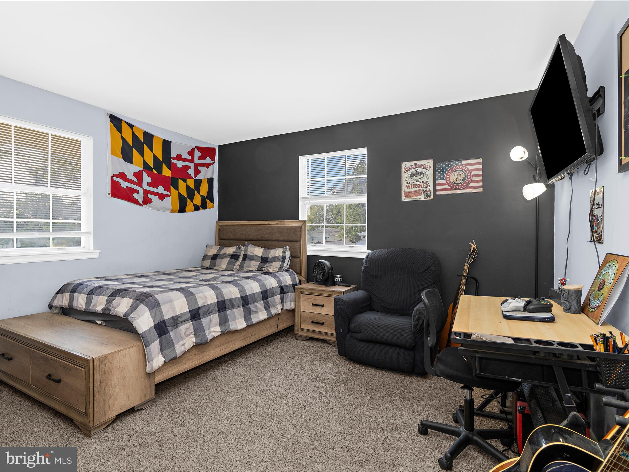 WEST VIEW SHORES - Residential