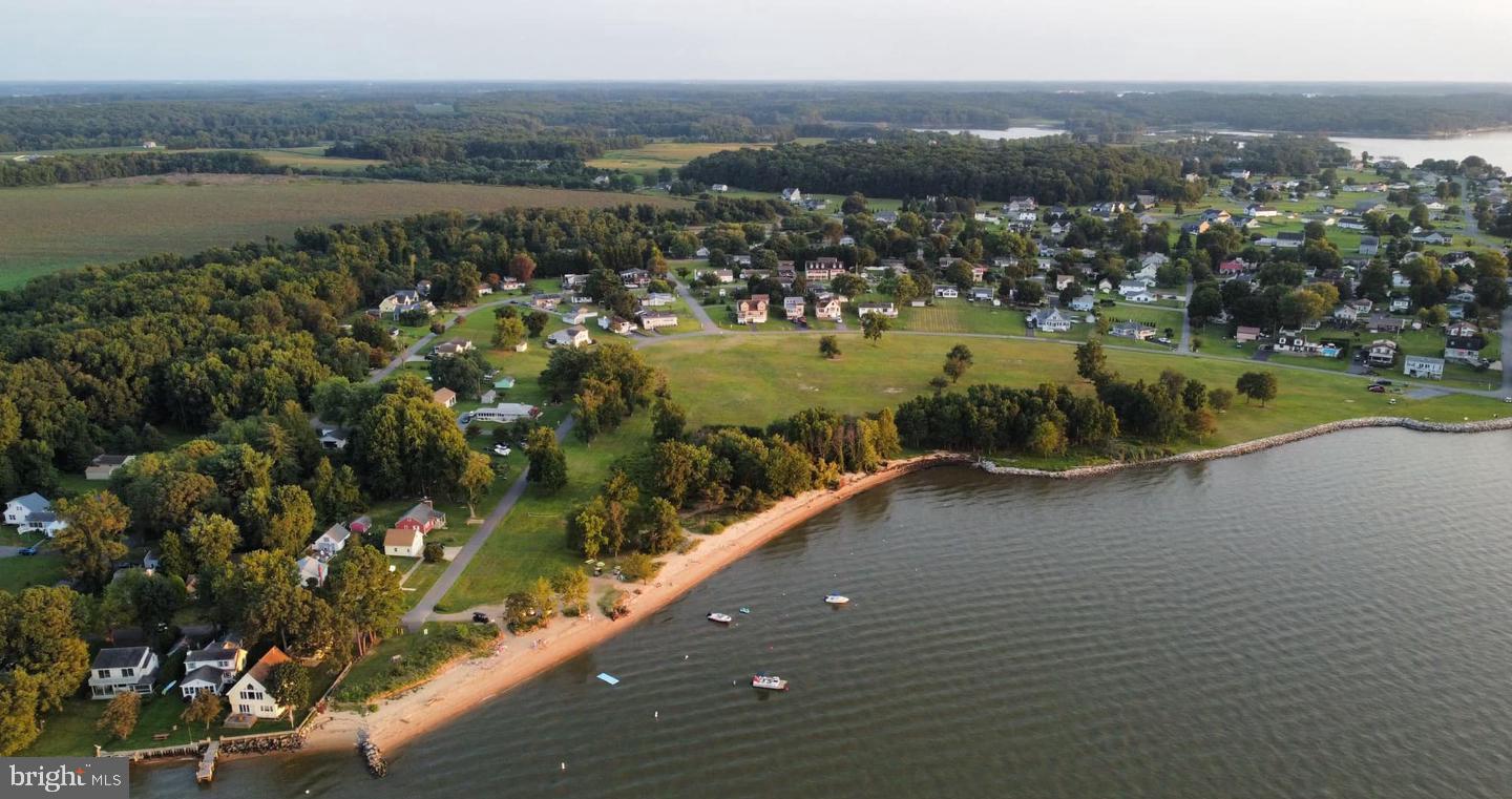 WEST VIEW SHORES - Residential