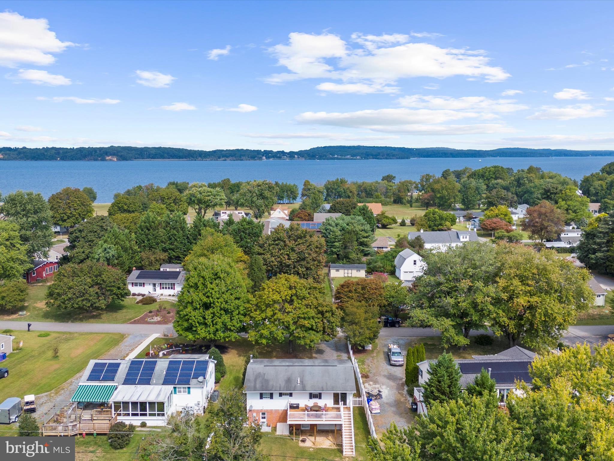 WEST VIEW SHORES - Residential