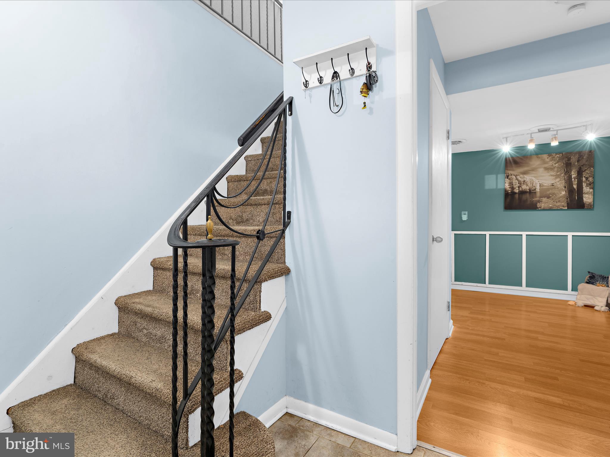 WEST VIEW SHORES - Residential