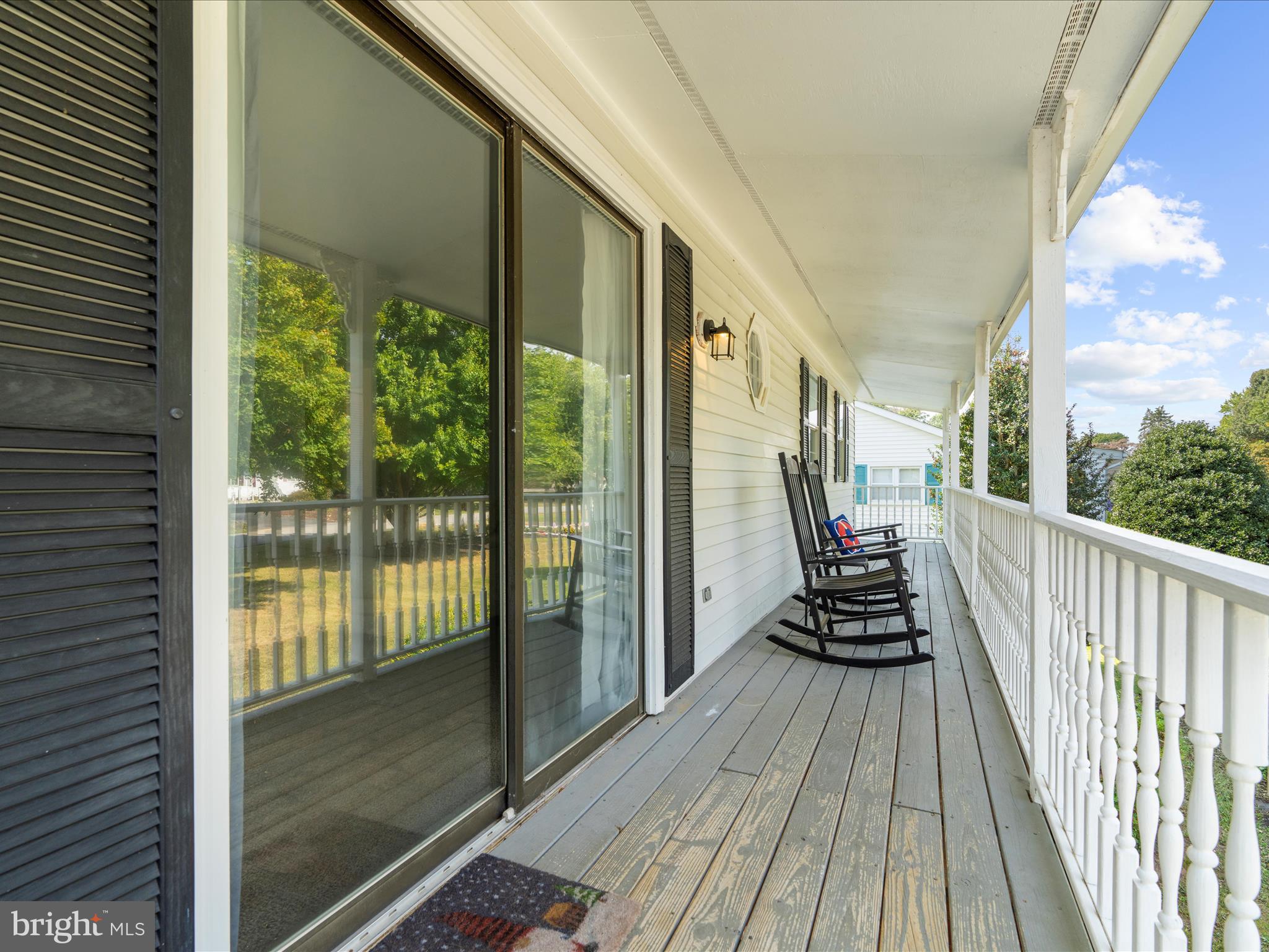 WEST VIEW SHORES - Residential