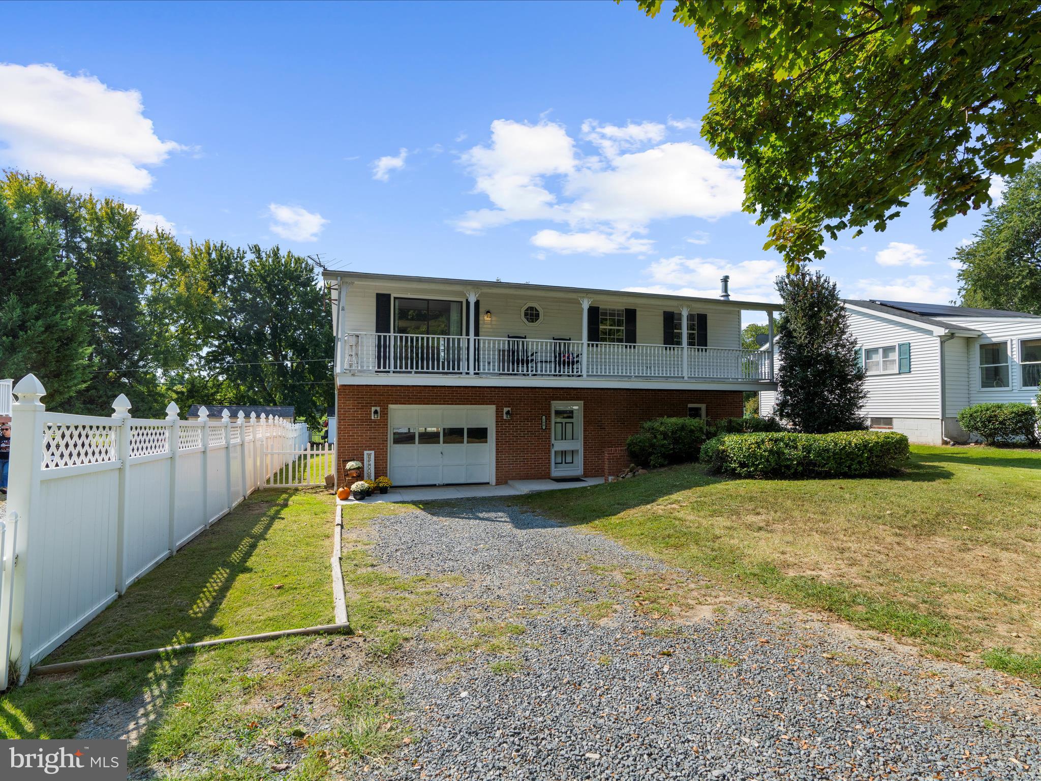 WEST VIEW SHORES - Residential