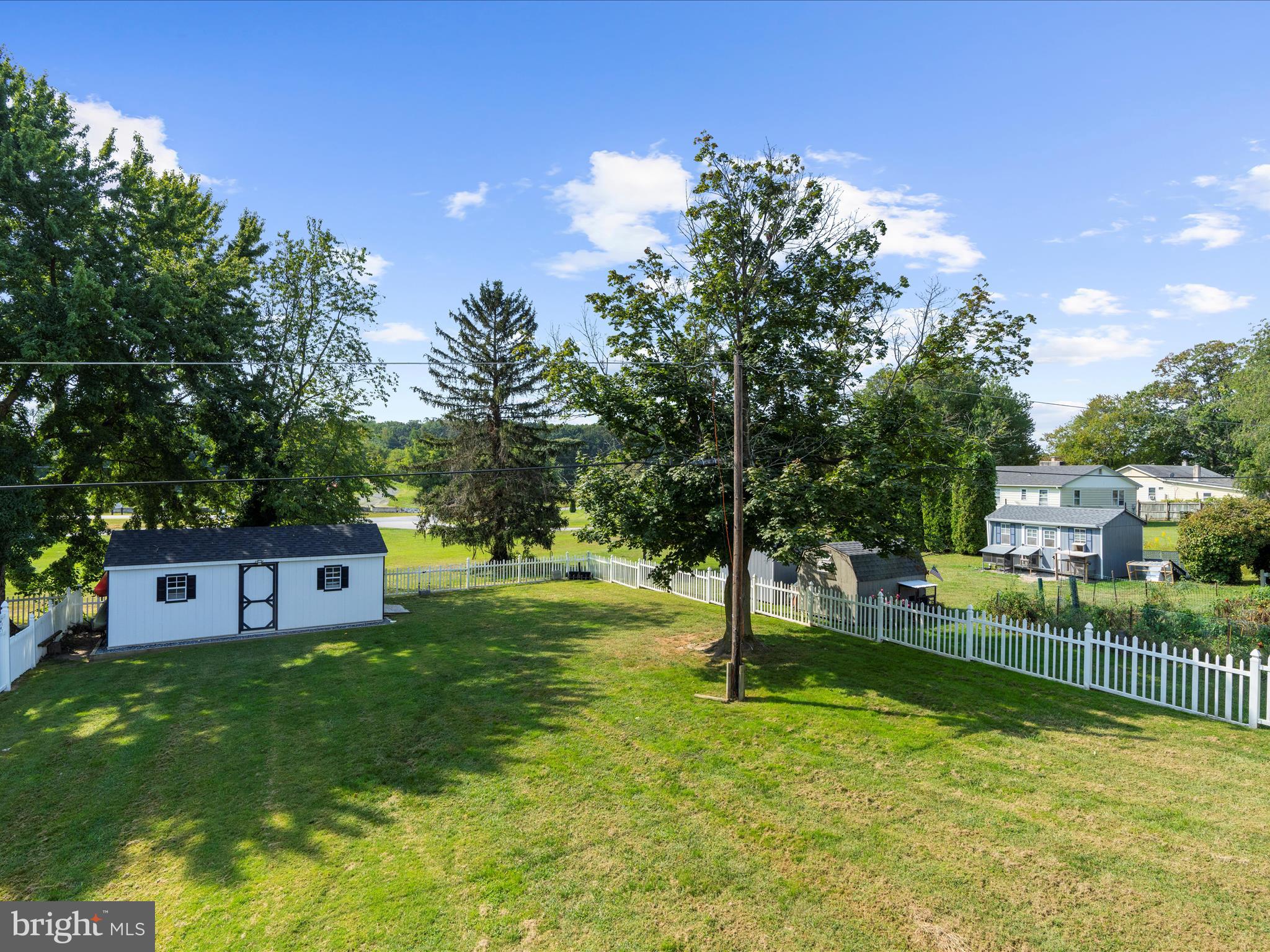 WEST VIEW SHORES - Residential