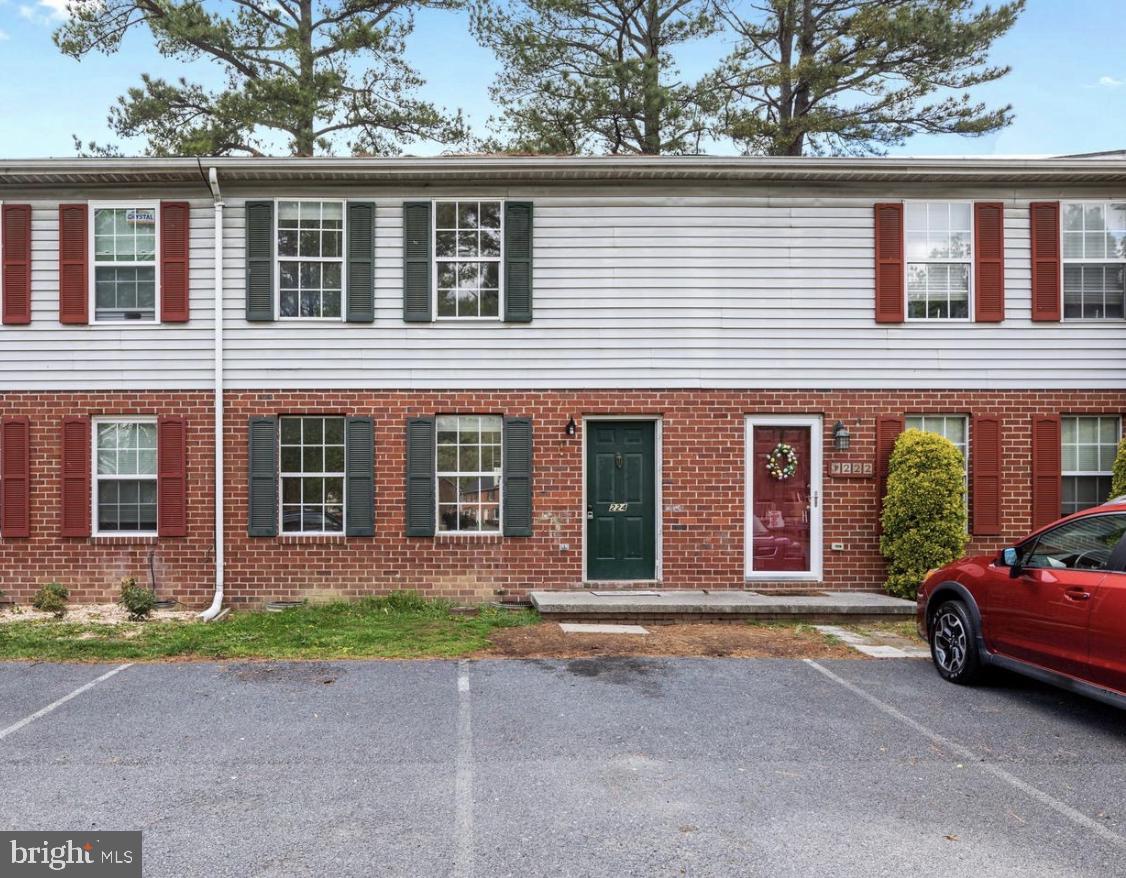FREDERICKTOWNE TOWNHOUSE - Residential