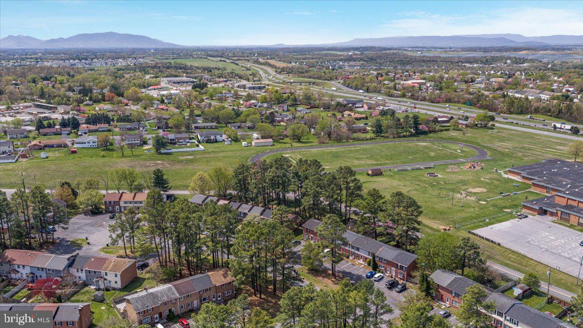 FREDERICKTOWNE TOWNHOUSE - Residential