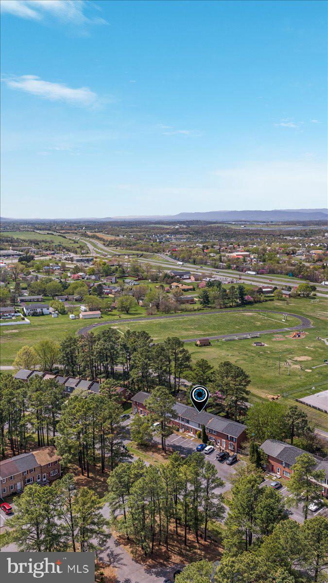 FREDERICKTOWNE TOWNHOUSE - Residential