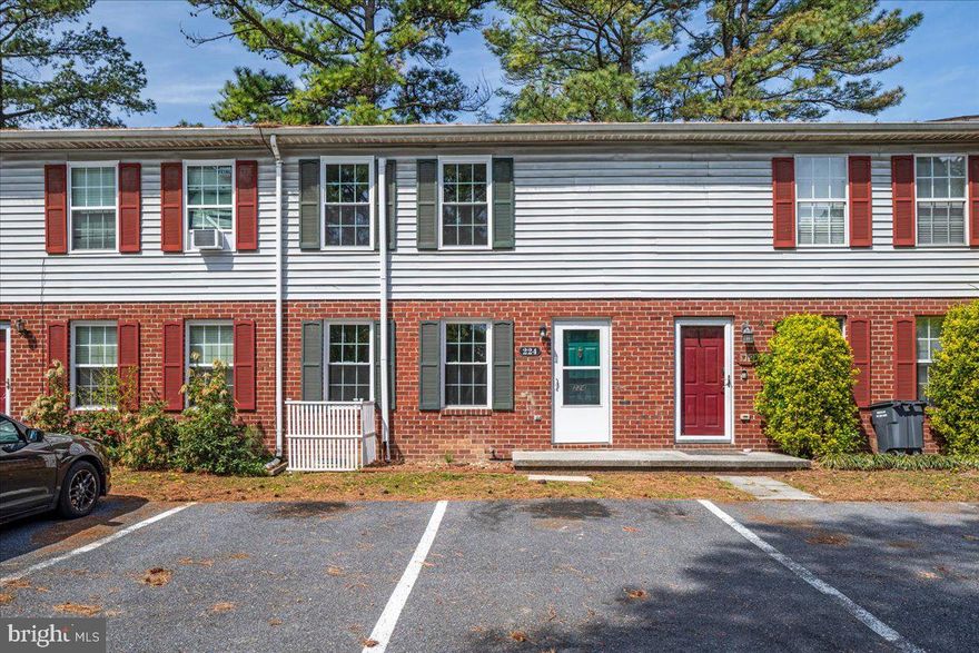 Welcome to this beautifully updated 2-bedroom, 1.5-bath townhome in the heart of Stephens City! Thoughtfully remodeled within the last two years, this home offers the perfect blend of modern upgrades and everyday functionality.
Step inside to find refinished hardwood floors complemented by durable LVP flooring throughout the main level. The updated kitchen is both stylish and practical, featuring concrete countertops, shaker-style cabinetry, a classic subway tile backsplash, and stainless steel appliances, including a new range with a built-in air fryer as well as a new dishwasher. The eat-in kitchen layout provides a comfortable space for both daily living and entertaining.
Upstairs, the full bathroom has been beautifully renovated with new flooring, vanity, and updated fixtures, while new light fixtures throughout the home add a fresh, modern touch.
Additional upgrades include new windows (Window Nation), mini-split systems on both levels for efficient heating and cooling, and front and rear storm doors. Outdoor improvements feature refreshed landscaping with grass growth, rock features, and a trimmed tree, creating a welcoming exterior space. BONUS: The crawlspace was encapsulated and conditioned approximately two years ago, adding to the home’s overall efficiency and peace of mind.
This is a fantastic opportunity to own a move-in ready, updated townhome in a convenient Stephens City location.  Schedule your showing today!