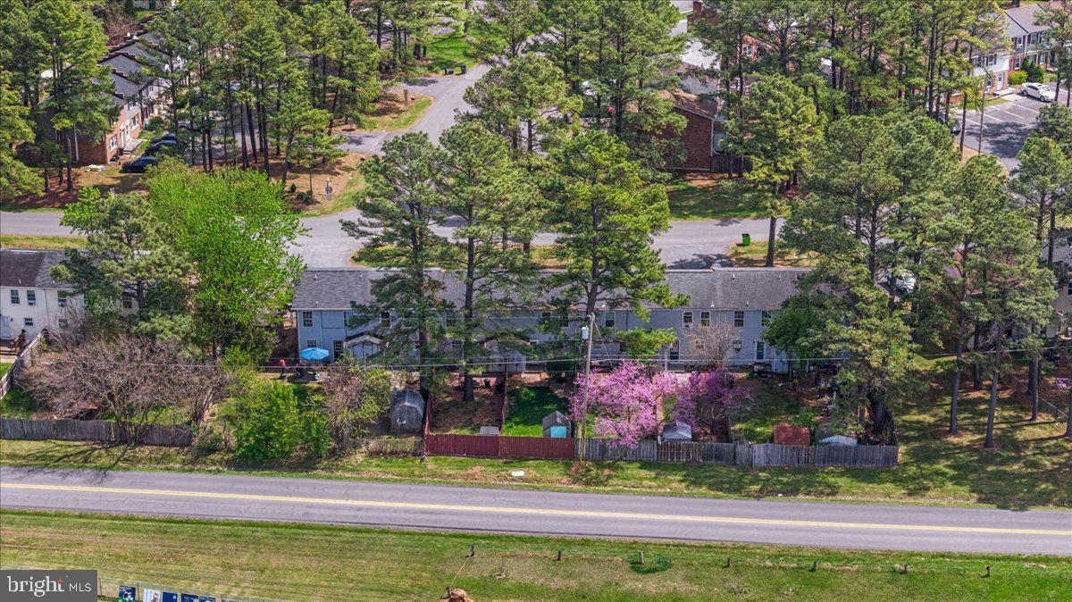 FREDERICKTOWNE TOWNHOUSE - Residential