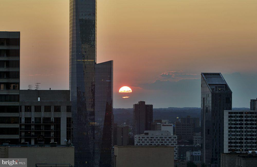 RITTENHOUSE SQUARE - Residential Lease