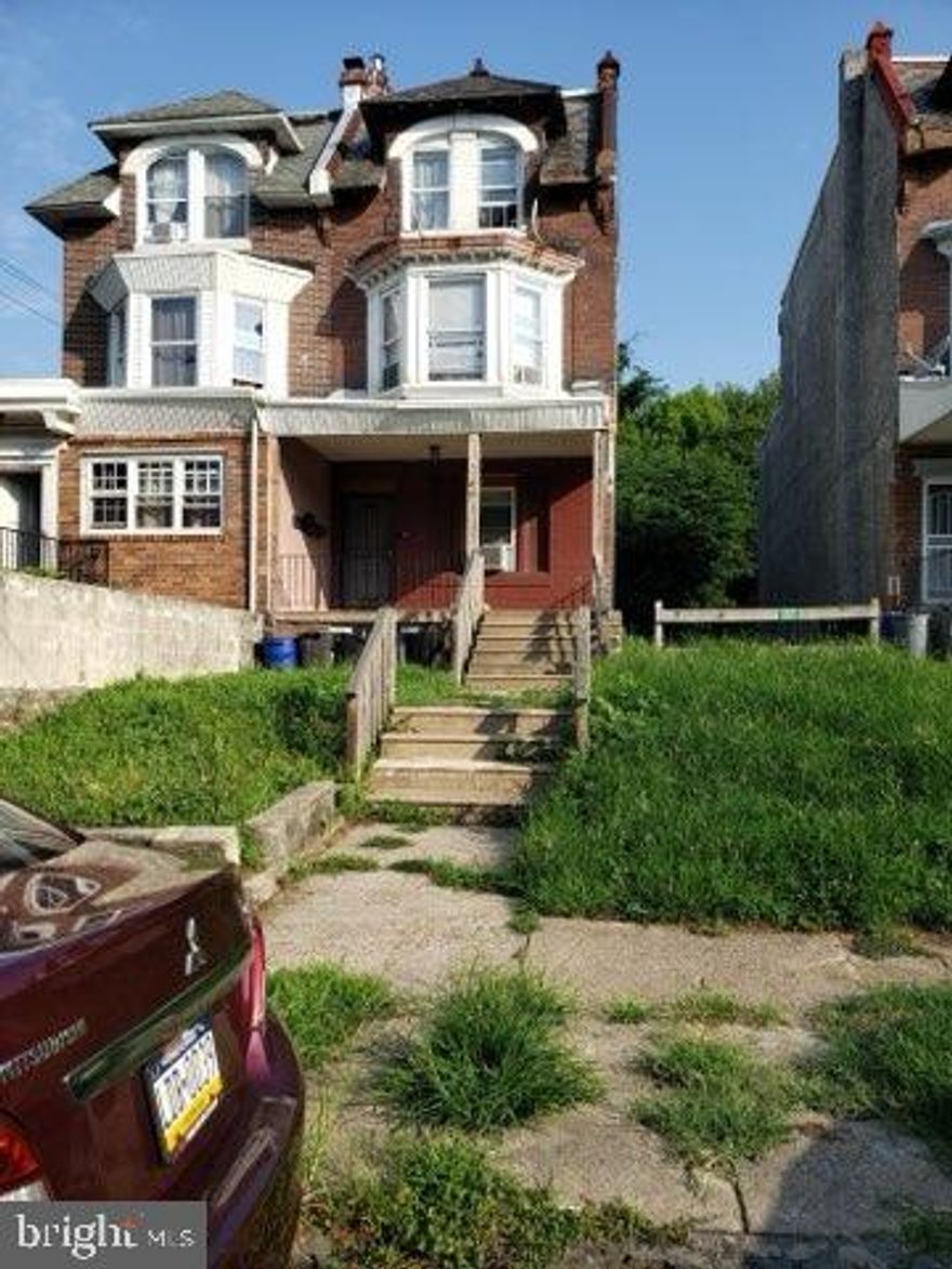 Come secure your Asset!! Behold this large legally Zoned Multifamily (Triplex) property right in the heart of the emerging Cobbs Creek Section of Philadelphia. Close in proximity to PHL International Airport, University and Center City. All 3 units are 1BR + 1 BATH. Each unit's Electric are metered separately. Unit #1 will probably need to be upgraded while Units #2 & #3 are in good/move in ready condition. 2 of the 3 units are occupied with Month-to-Month Lease and Cooperative tenants. Seller is motivated! Bring all offers!
PROPERTY BEING SOLD AS IS! BUYER RESPONSIBLE FOR OBTAINING U&O SALES CERTIFICATE

ALL SHOWINGS MUST BE REQUESTED ATLEAST 24 HOURS IN ADVANCE