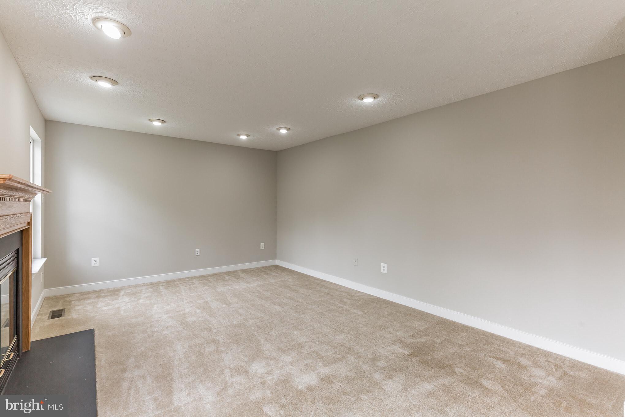 WINDEMERE - Residential