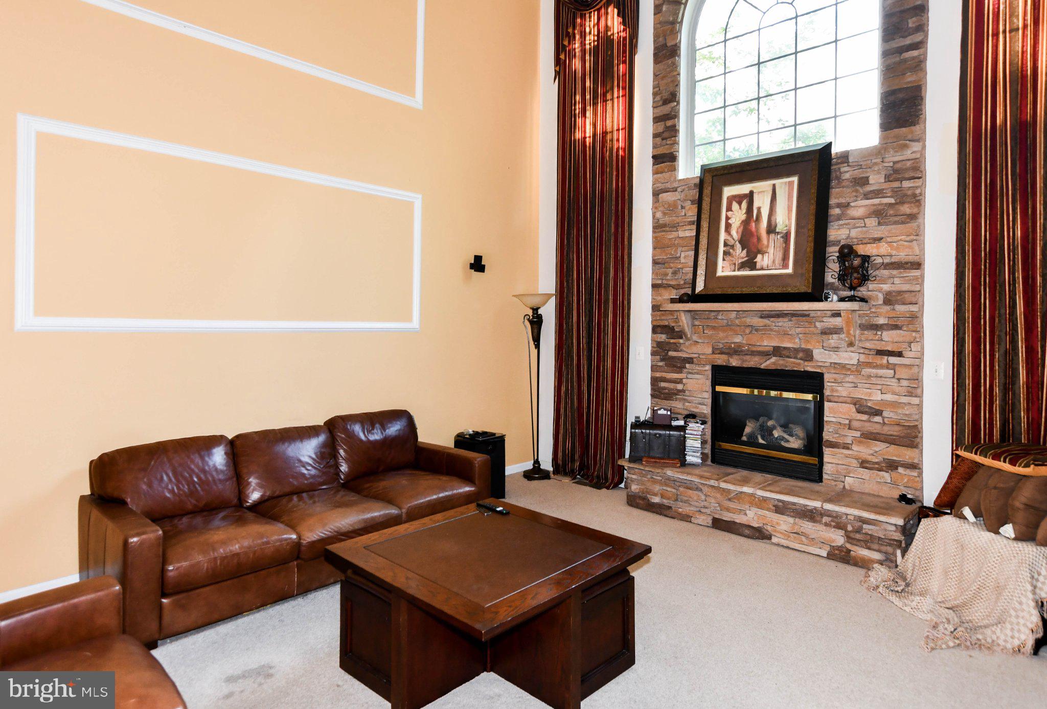 MARY-CATHERINE - Residential