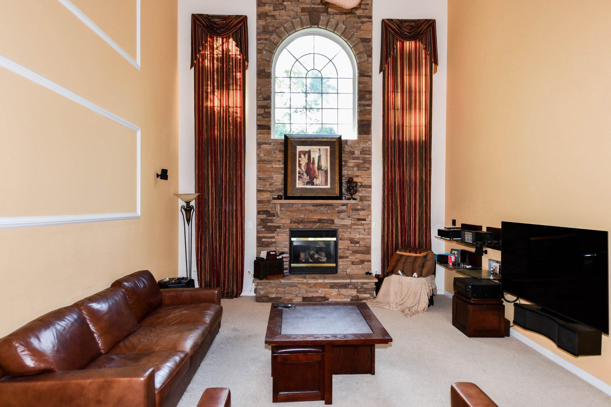 MARY-CATHERINE - Residential