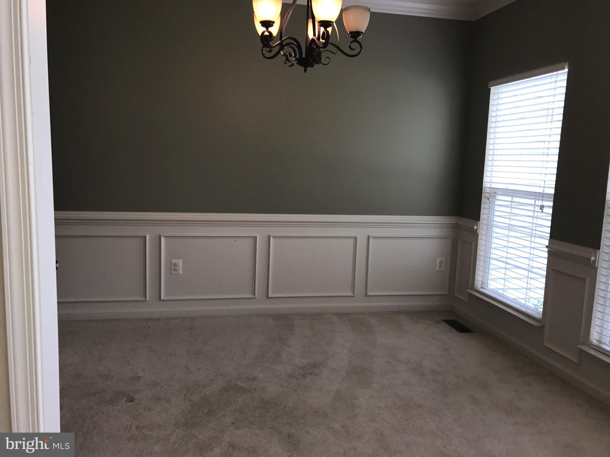 BLOOMS CROSSING - Residential Lease