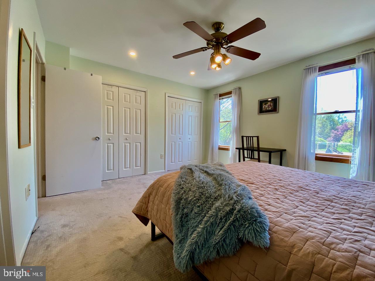 NORBECK MANOR - Residential Lease