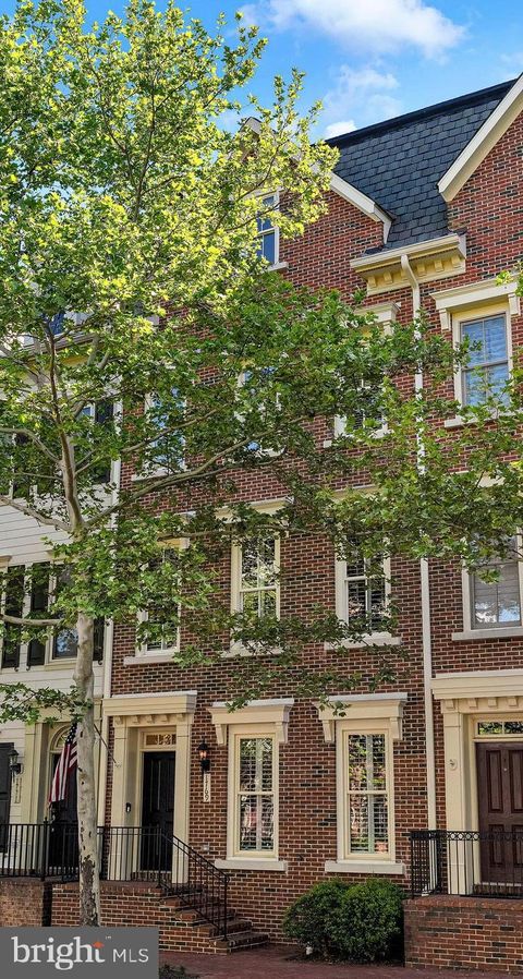 Photo of 1769 Potomac Greens Drive, ALEXANDRIA, VA 22314 (MLS # VAAX2061064)
