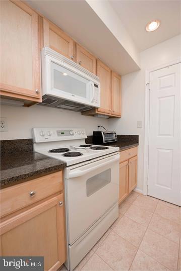 SHIRLINGTON - Residential Lease