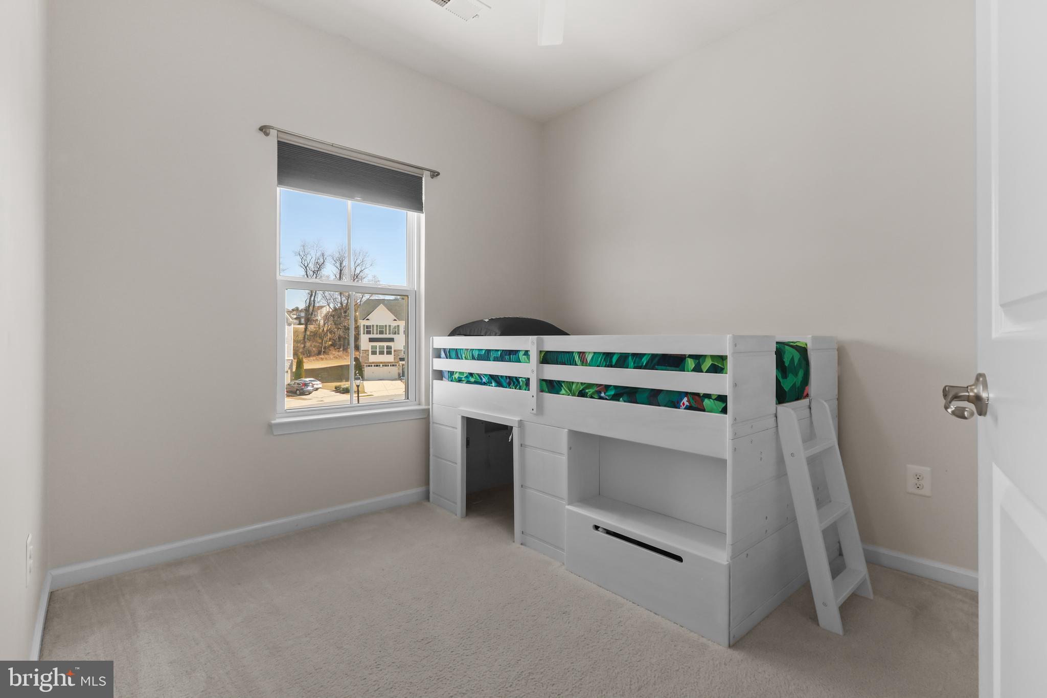 MAGNESS MILL - Residential