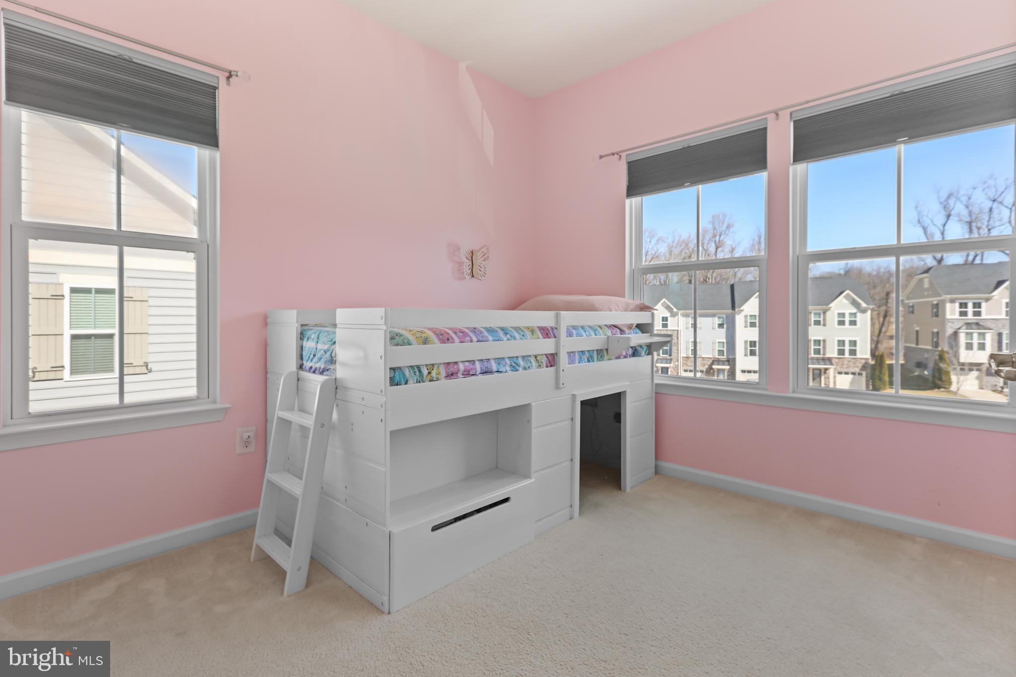 MAGNESS MILL - Residential