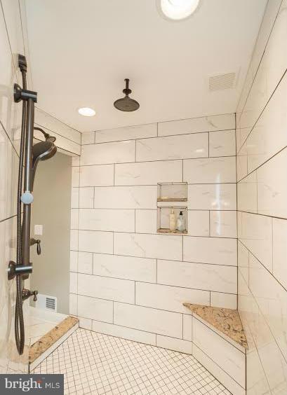 GRANT ACRES ESTATES - Residential