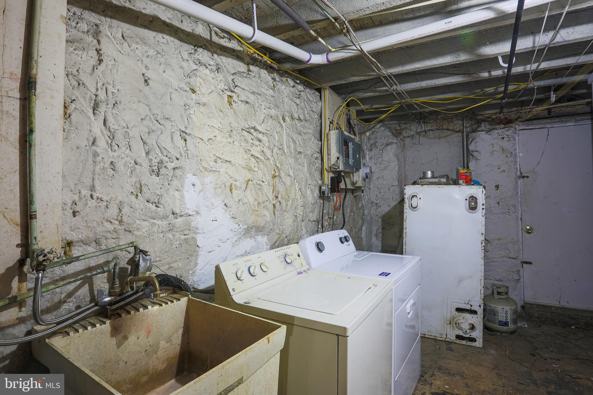 EDMONDSON - Residential