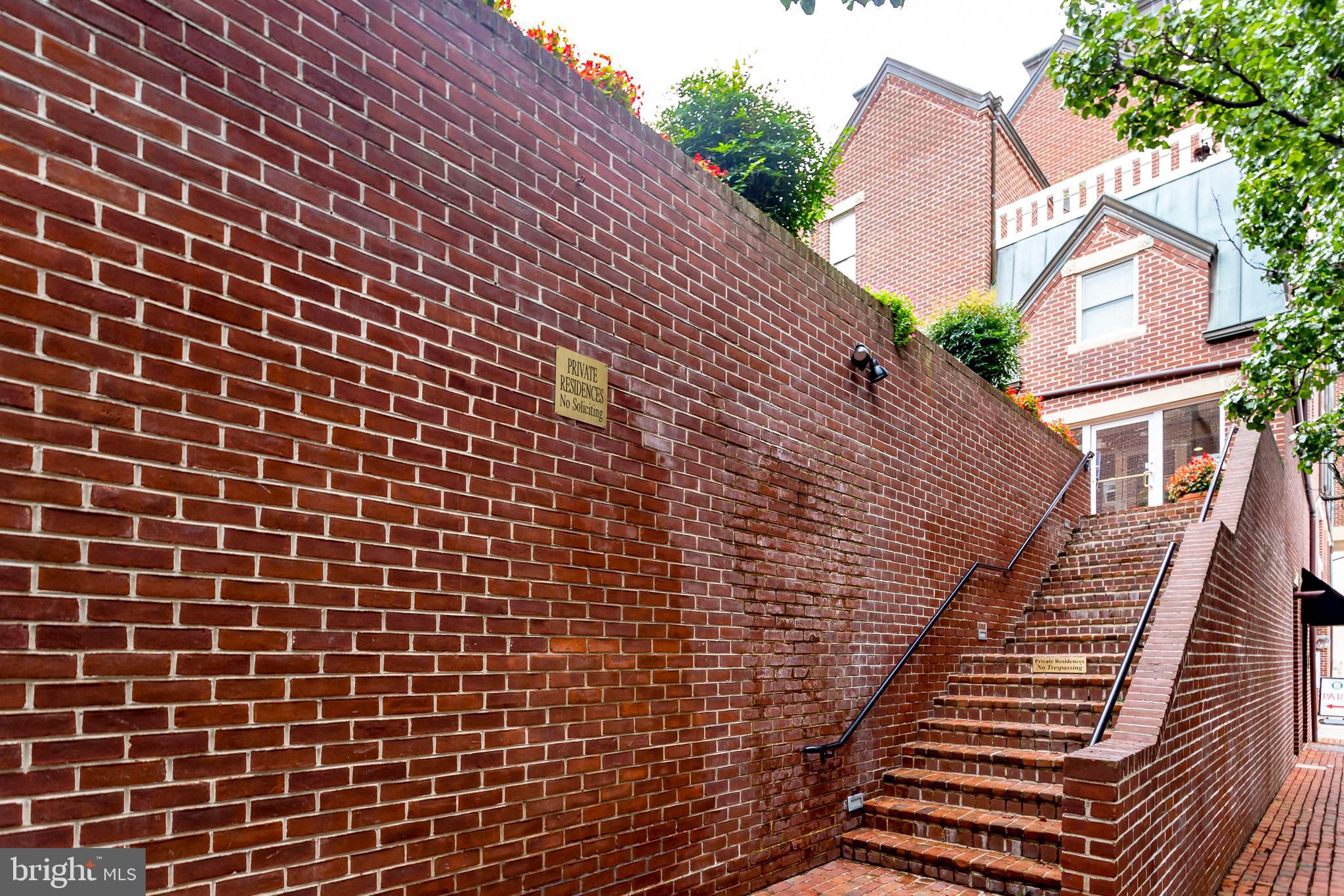 TORPEDO FACTORY - Residential