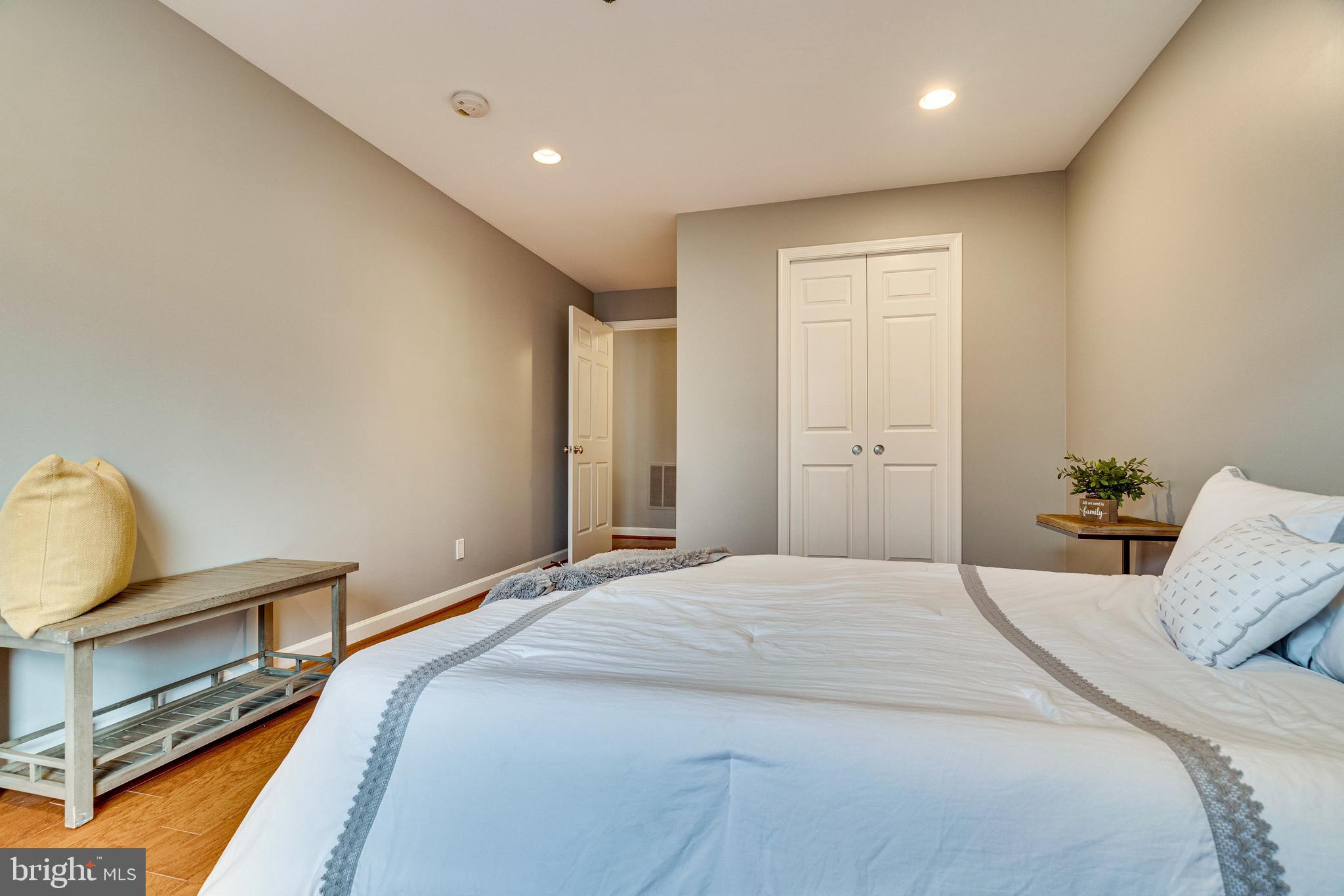 TORPEDO FACTORY - Residential