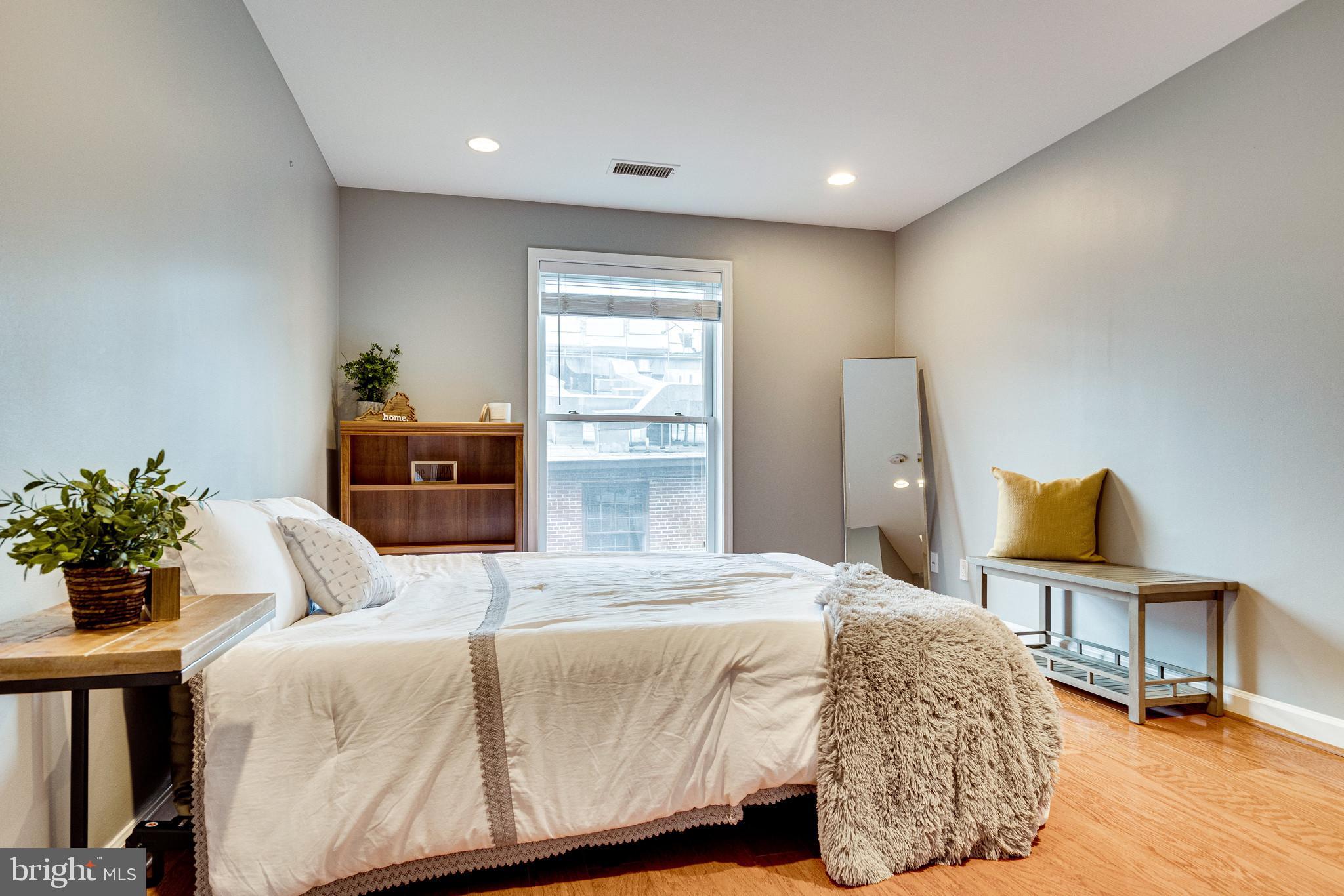 TORPEDO FACTORY - Residential