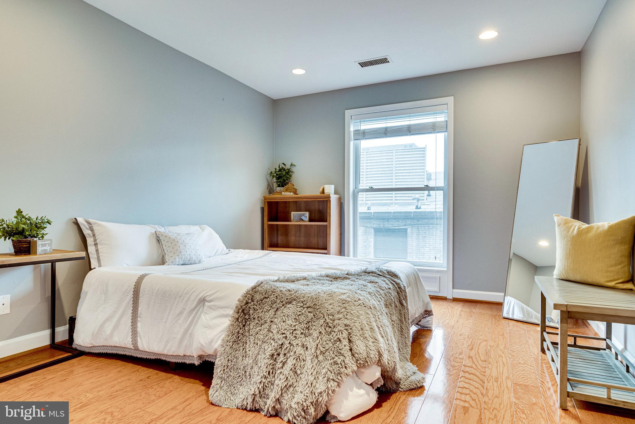 TORPEDO FACTORY - Residential