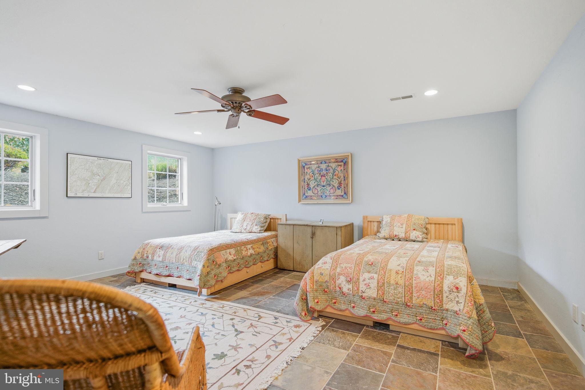 ICE MOUNTAIN - Residential