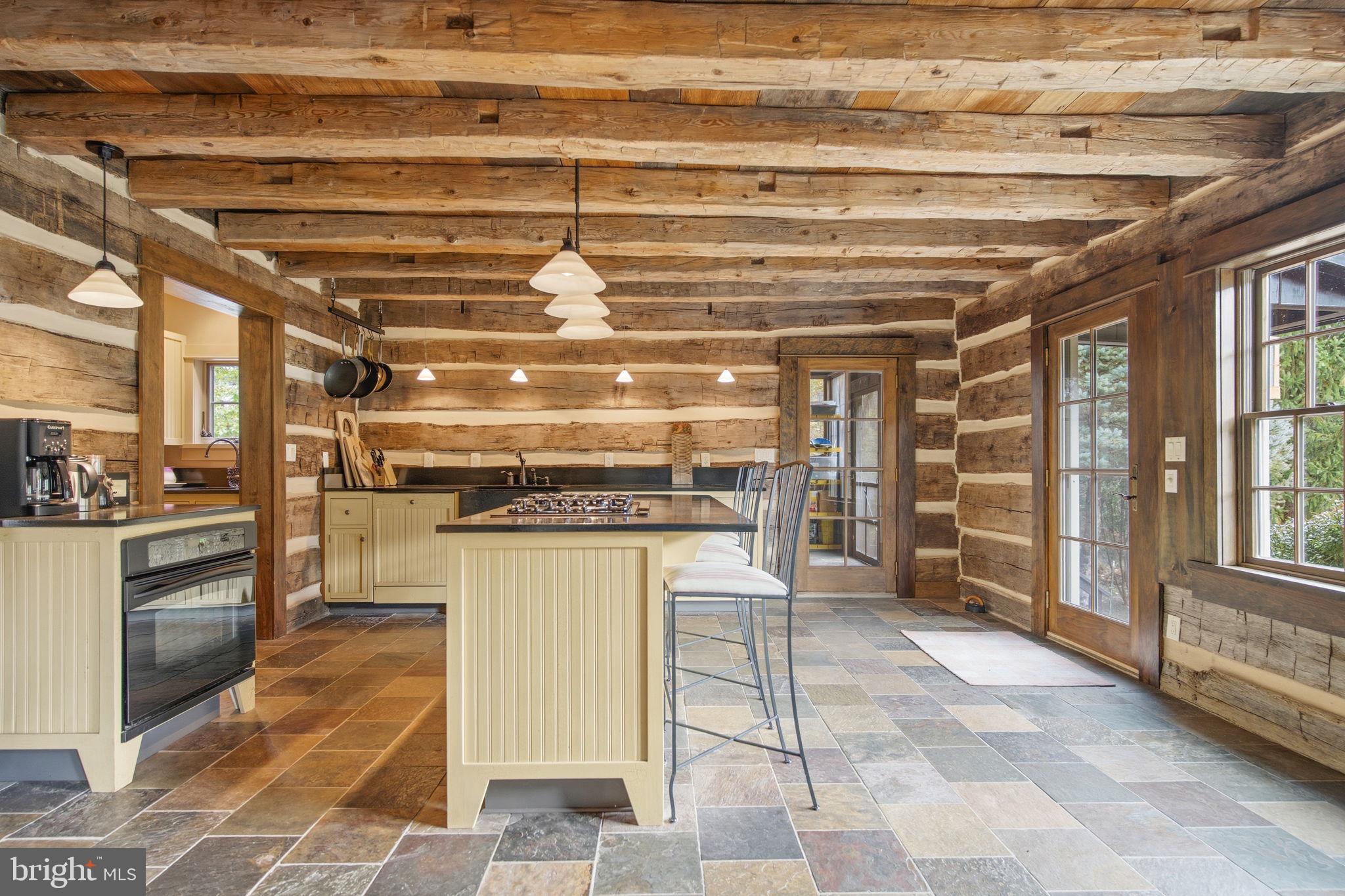 ICE MOUNTAIN - Residential