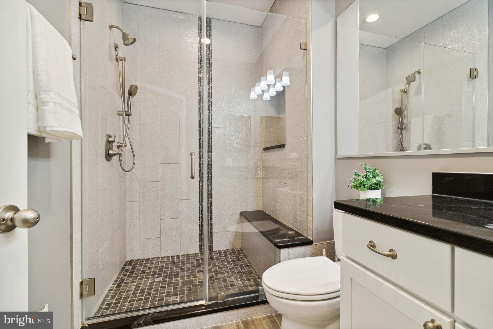 RANDOM HILLS - Residential