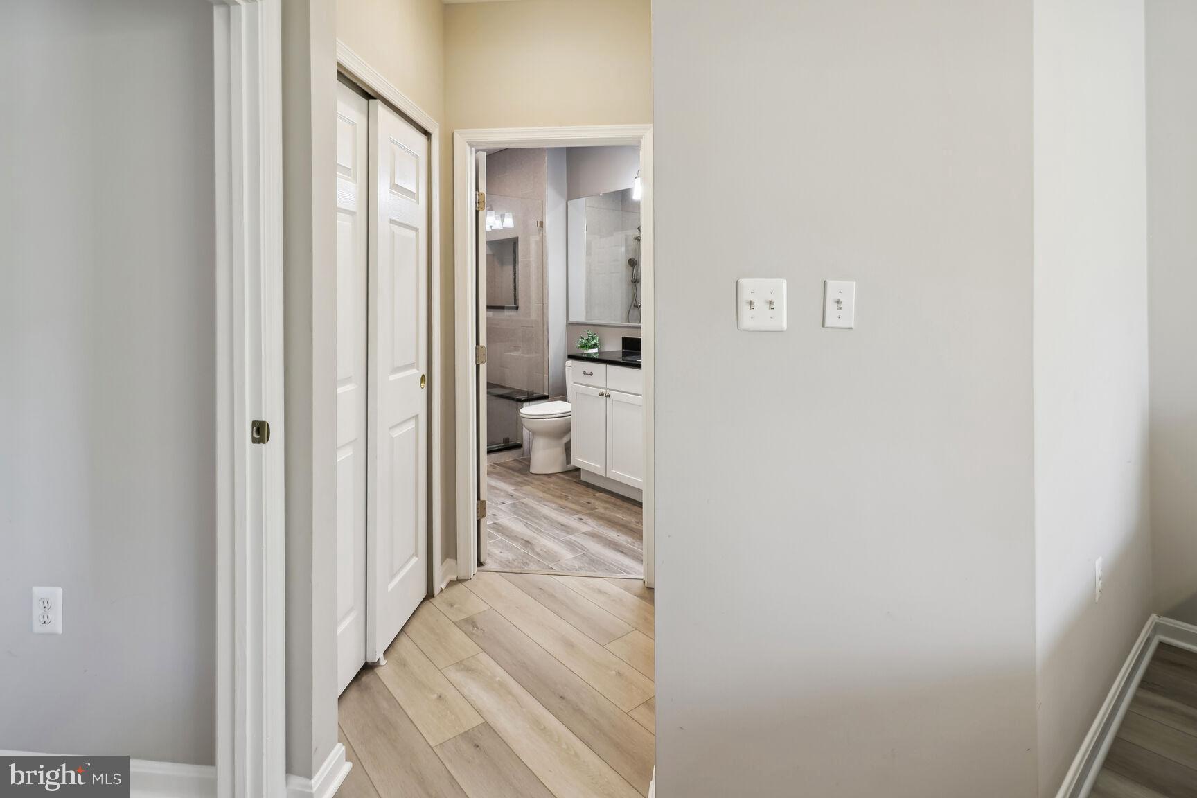 RANDOM HILLS - Residential