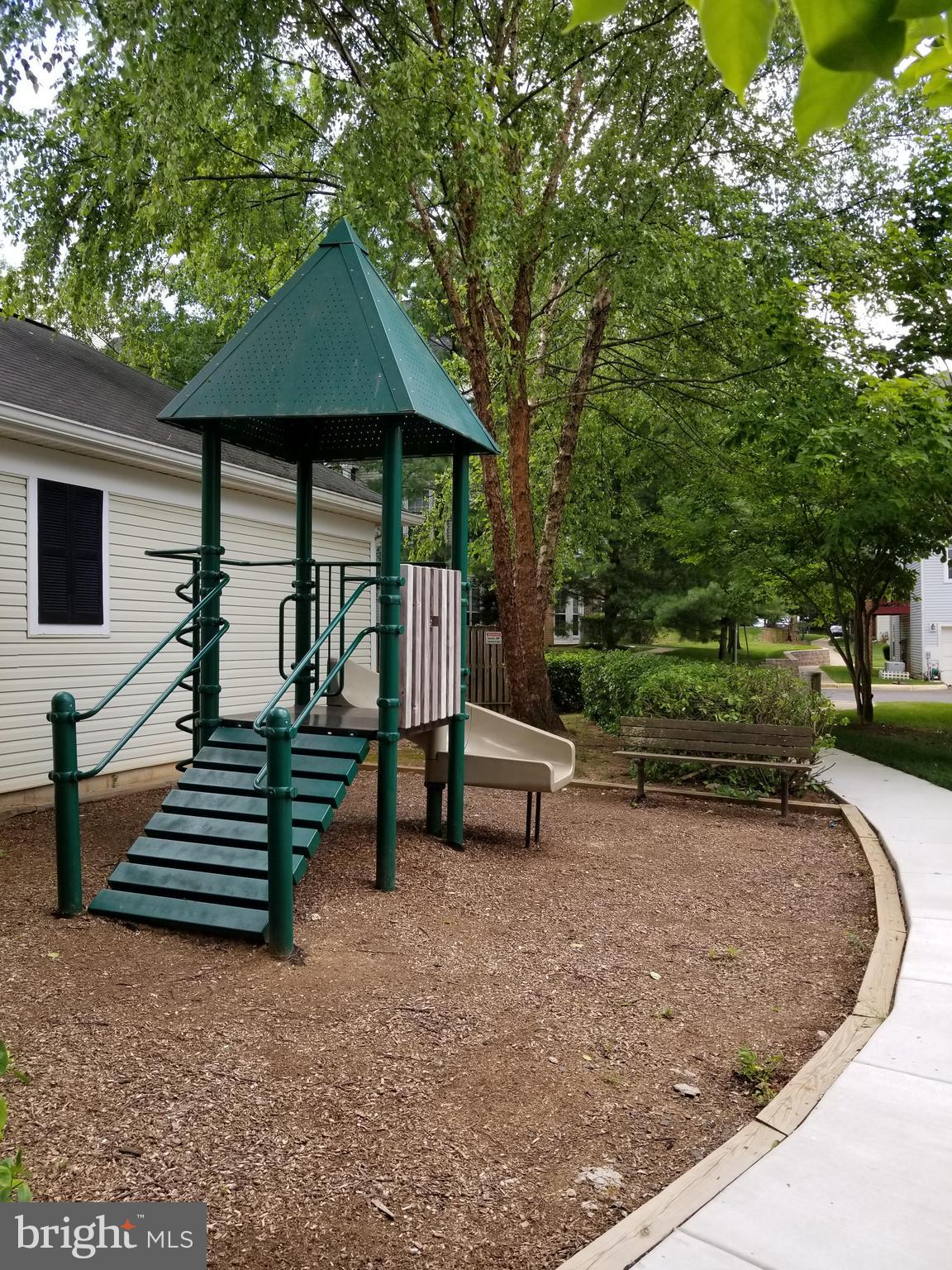 RANDOM HILLS - Residential