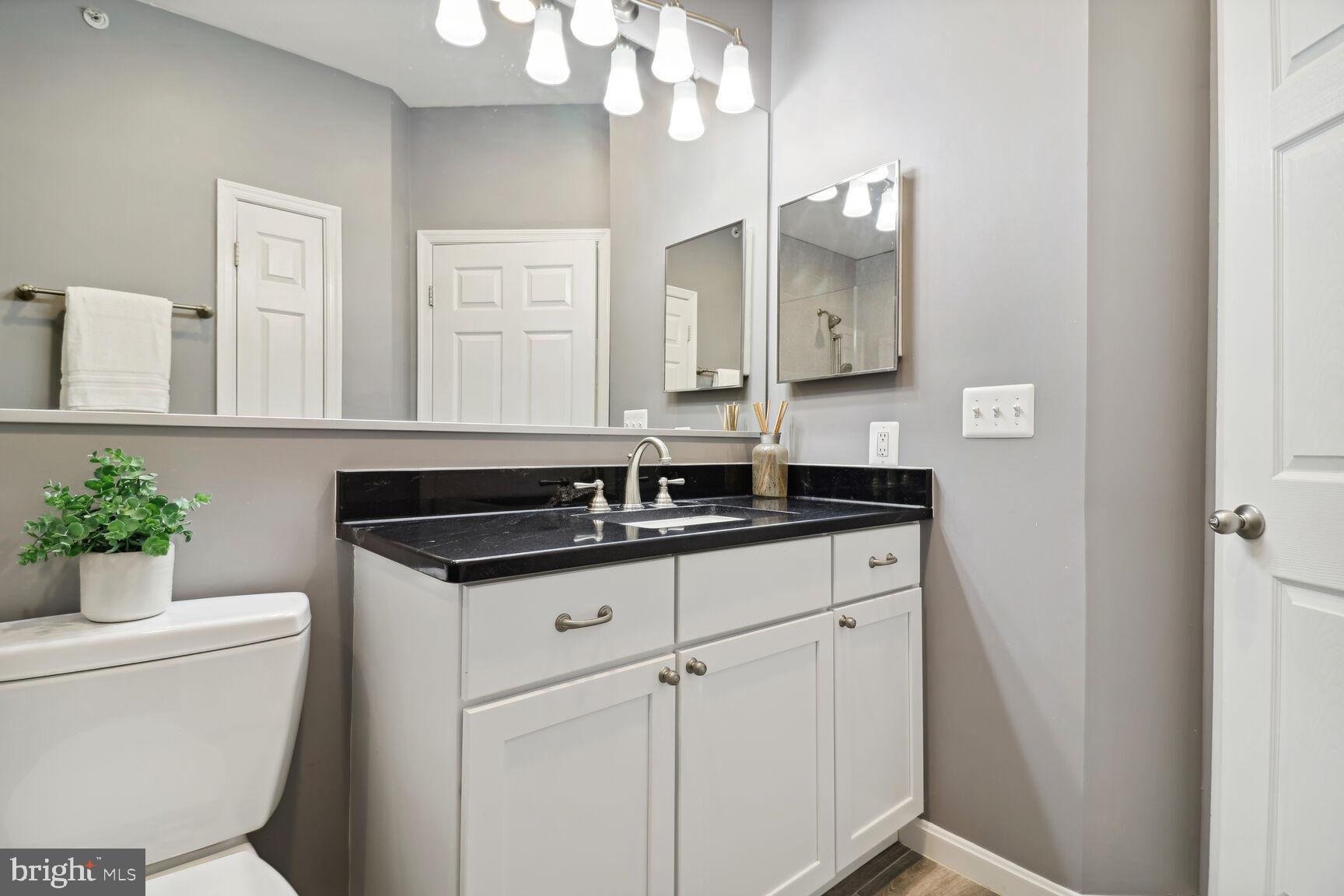 RANDOM HILLS - Residential