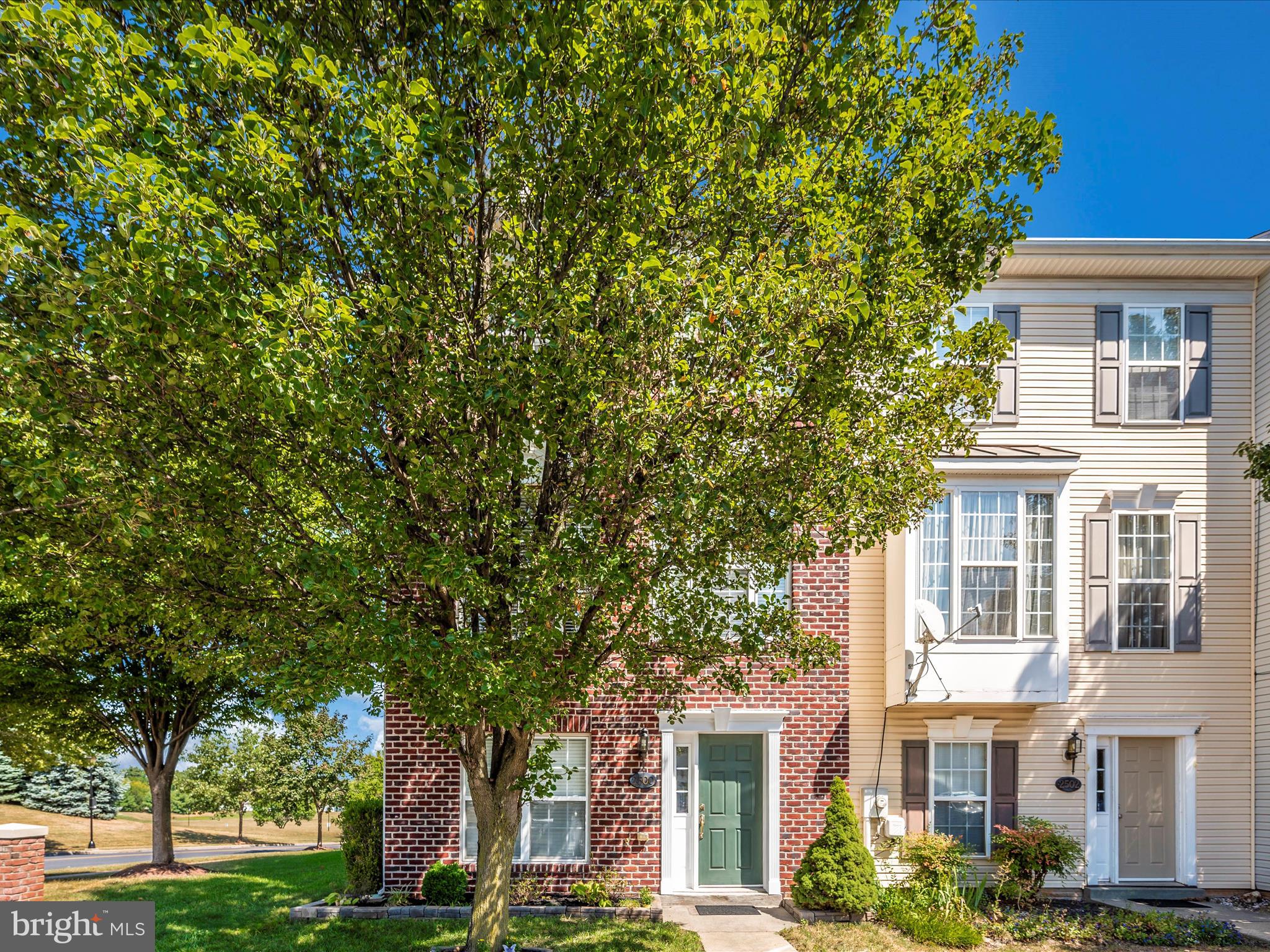 WHITTIER POND - Residential