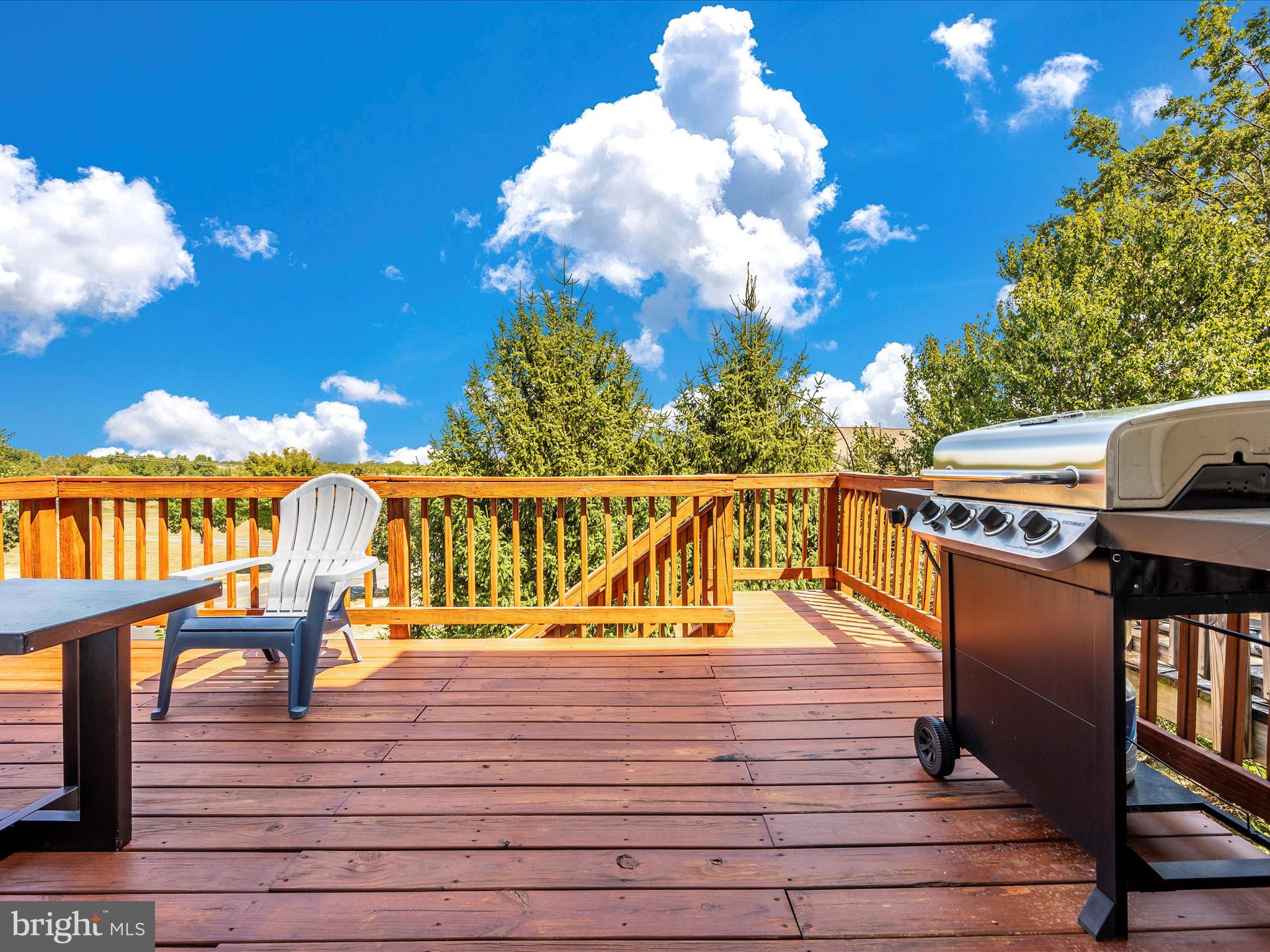 WHITTIER POND - Residential