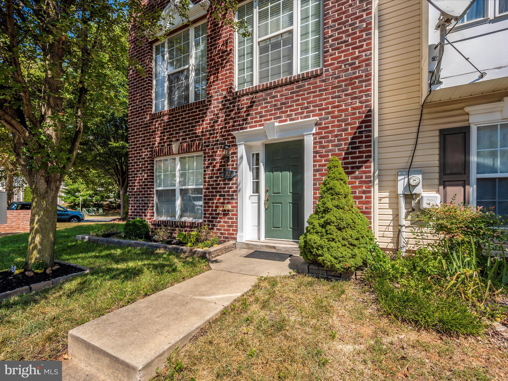 WHITTIER POND - Residential