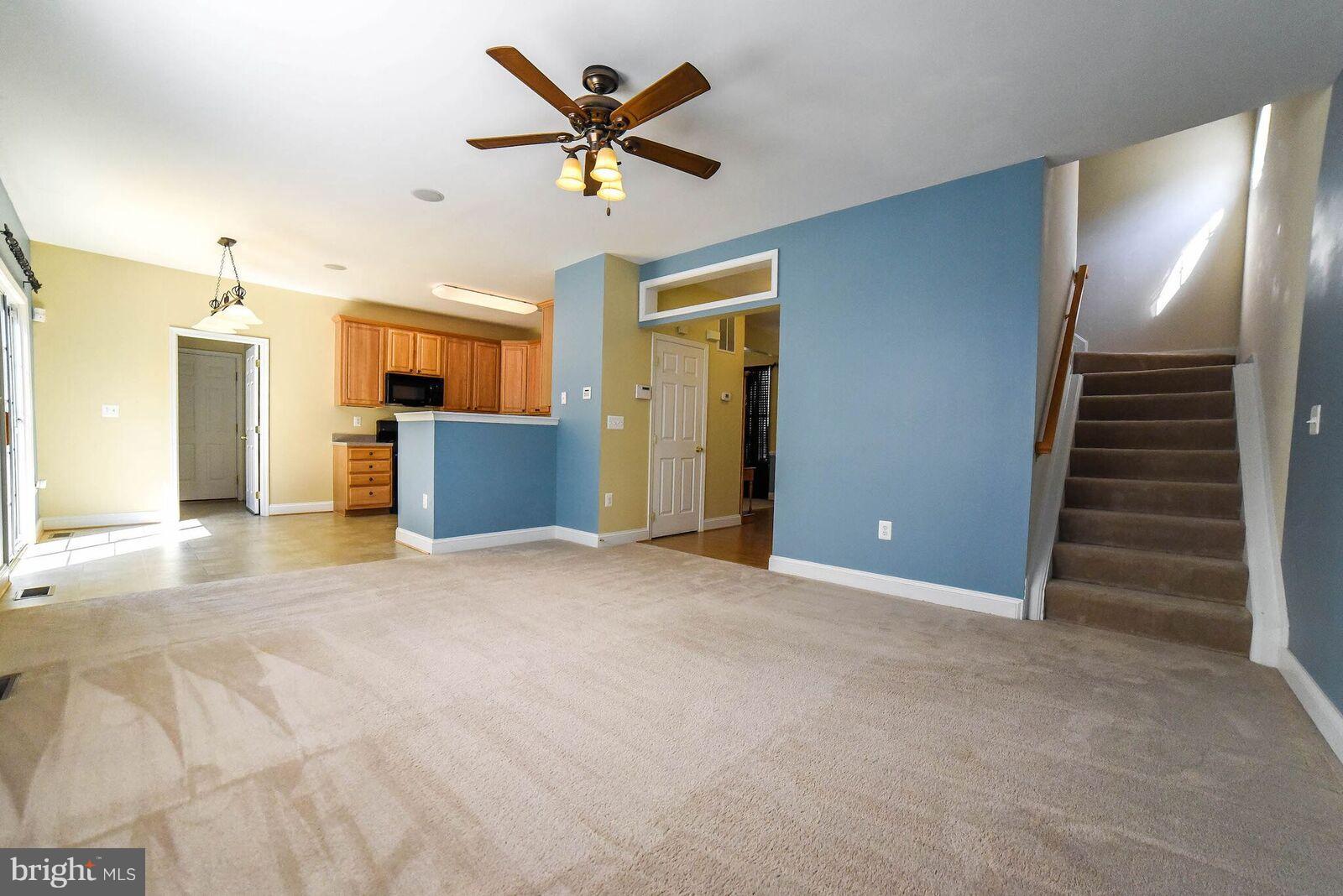 WESTBURY PUB - Residential