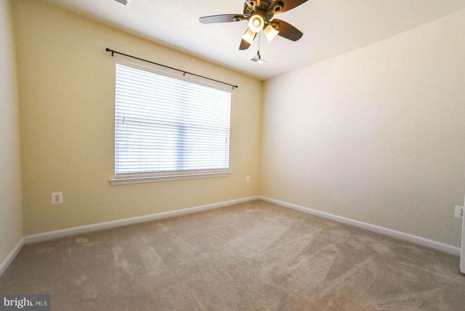 WESTBURY PUB - Residential