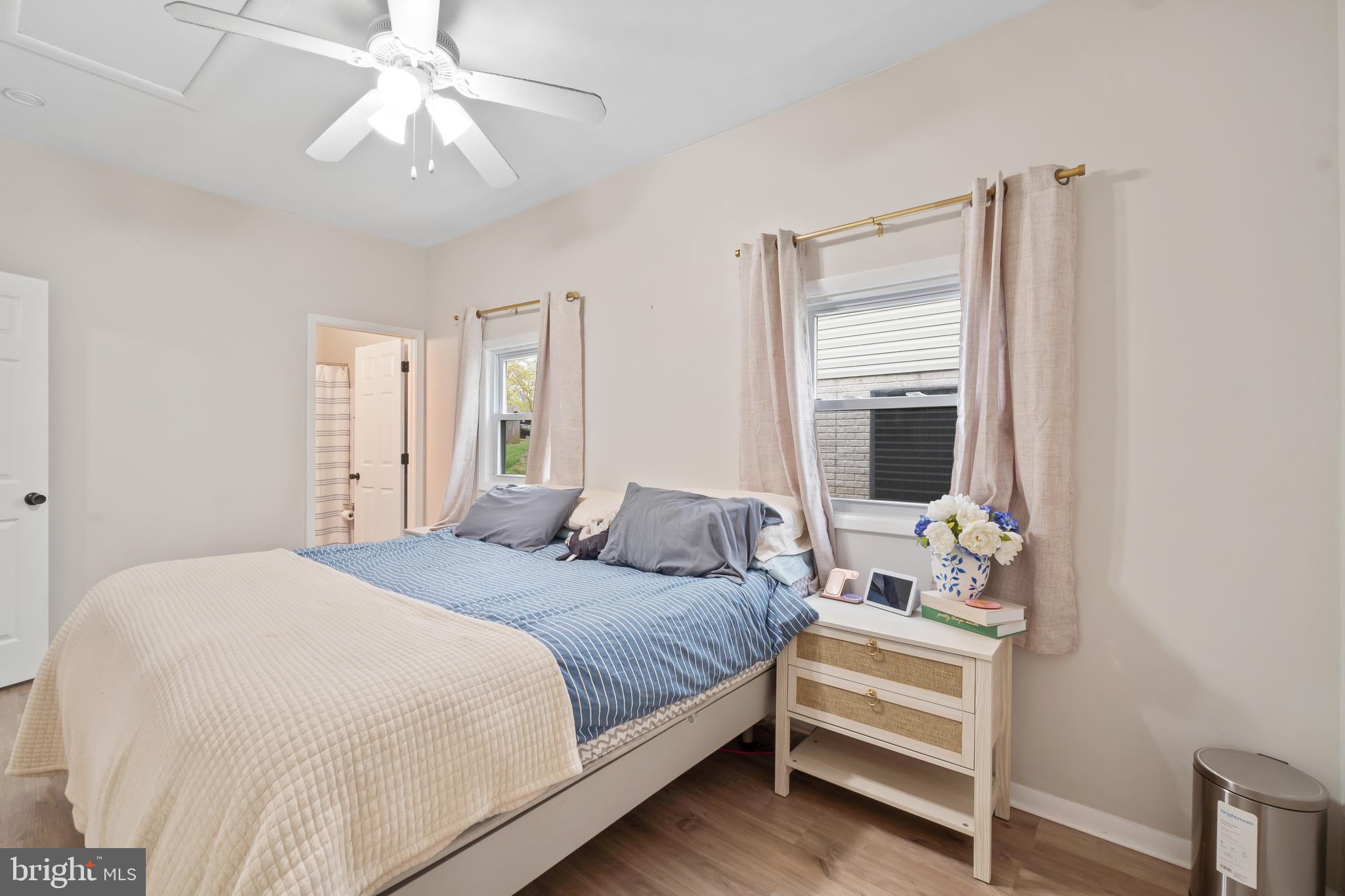 SYLVAN SHORES - Residential