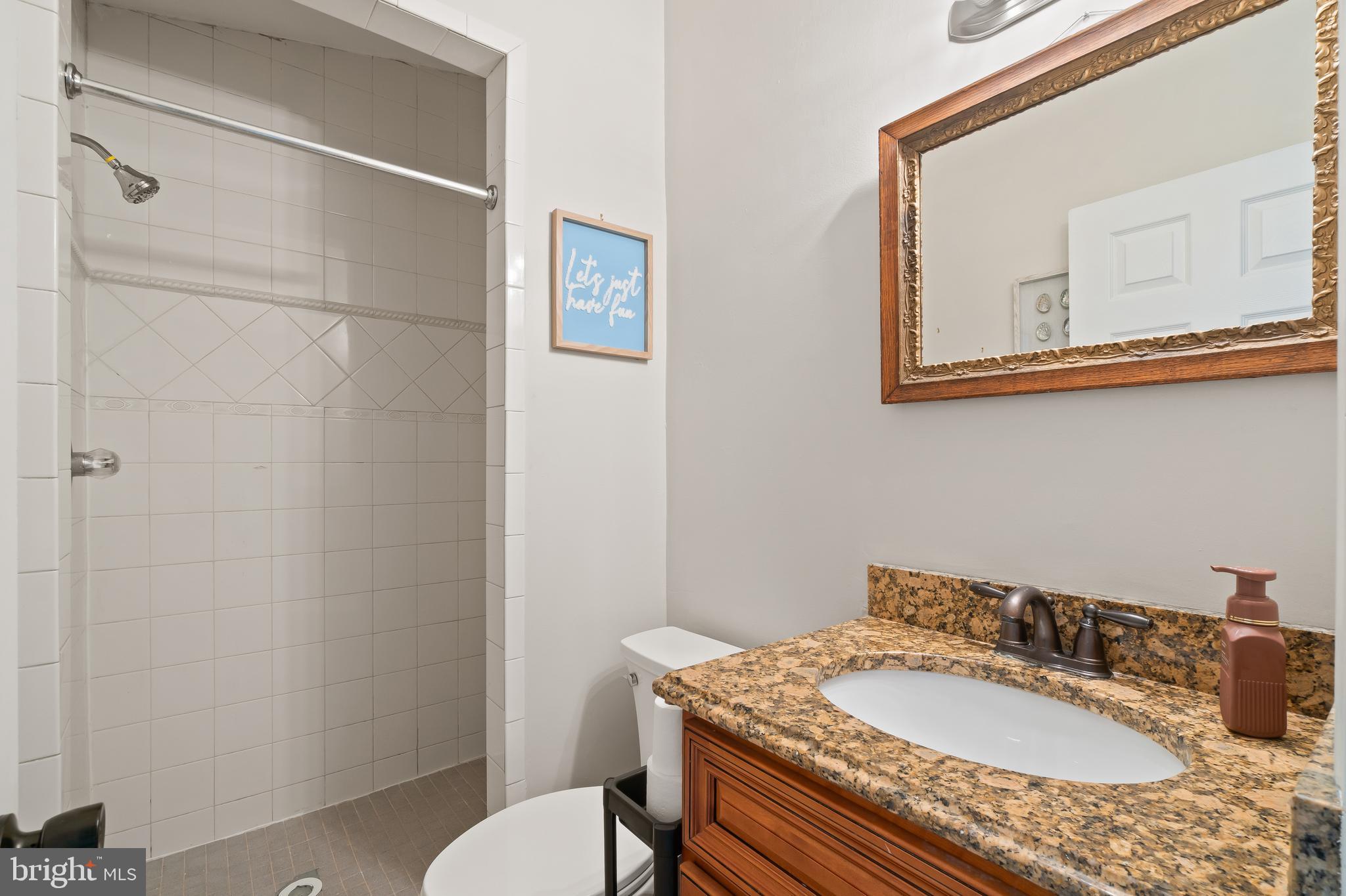 SYLVAN SHORES - Residential