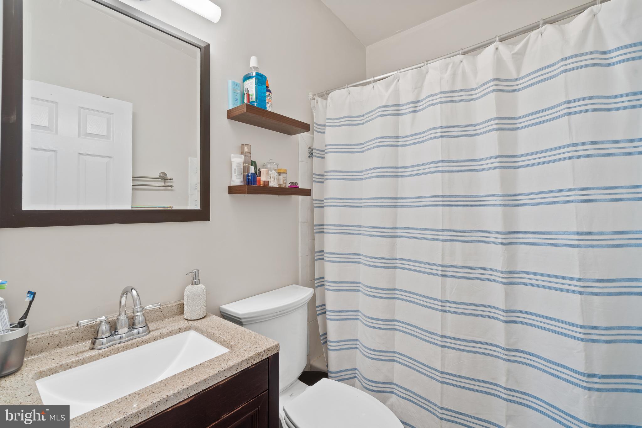 SYLVAN SHORES - Residential