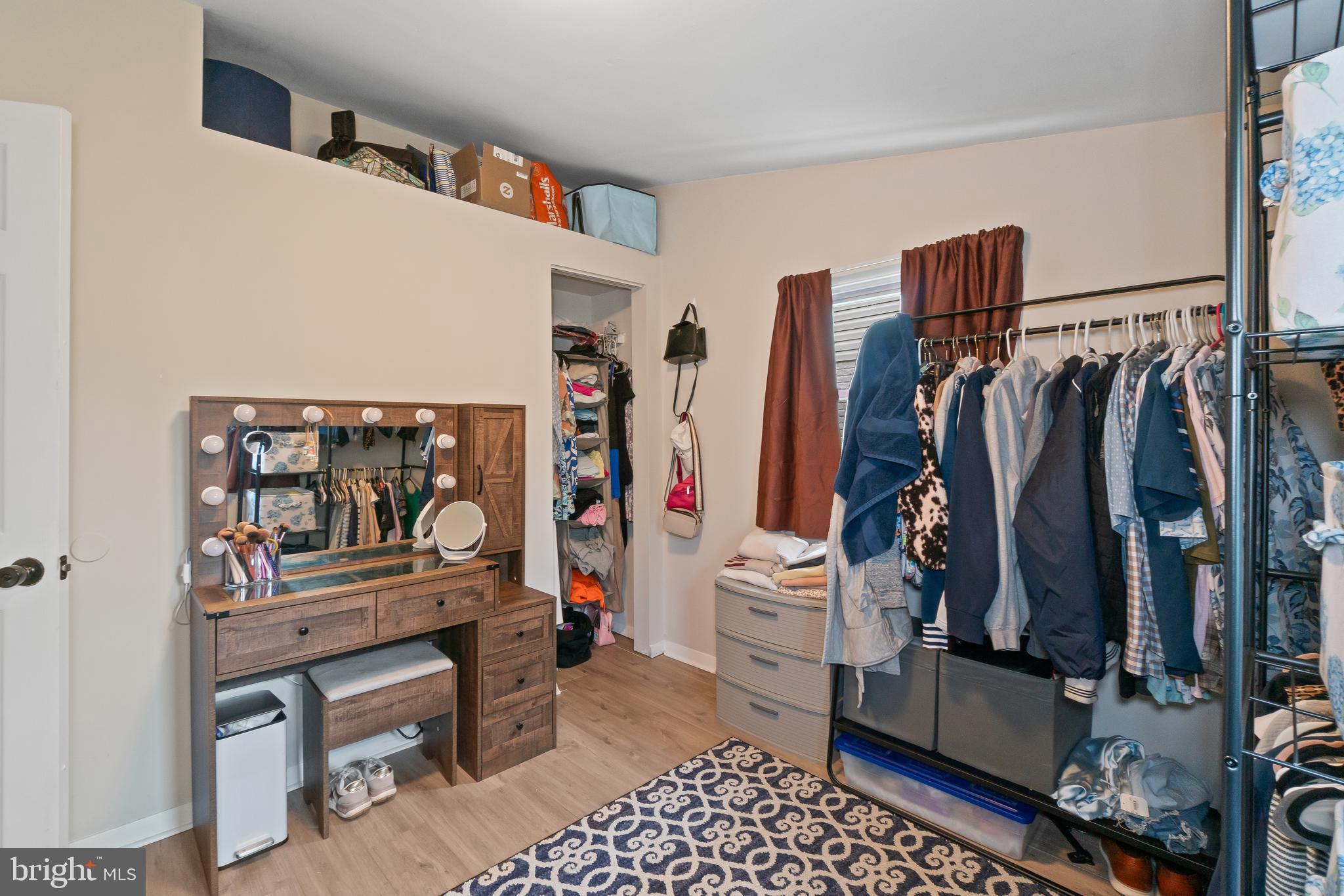 SYLVAN SHORES - Residential