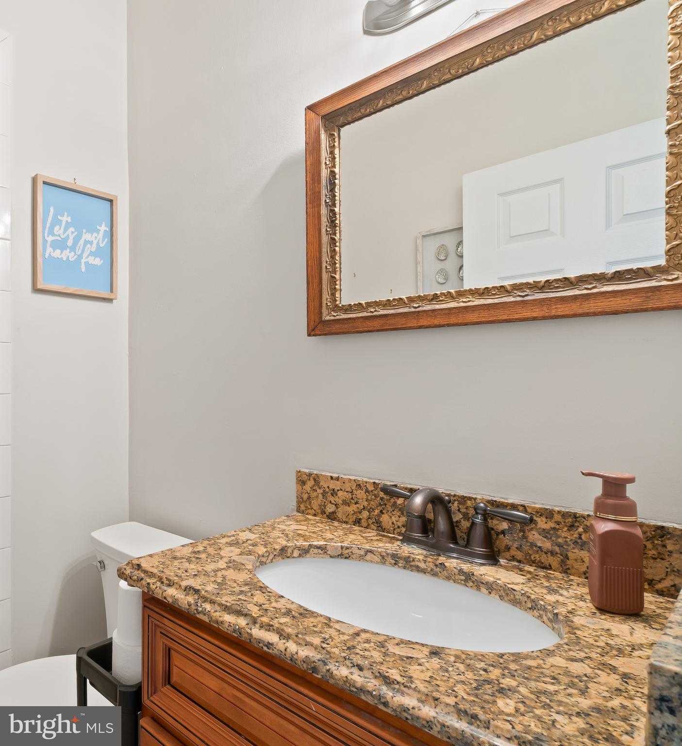 SYLVAN SHORES - Residential