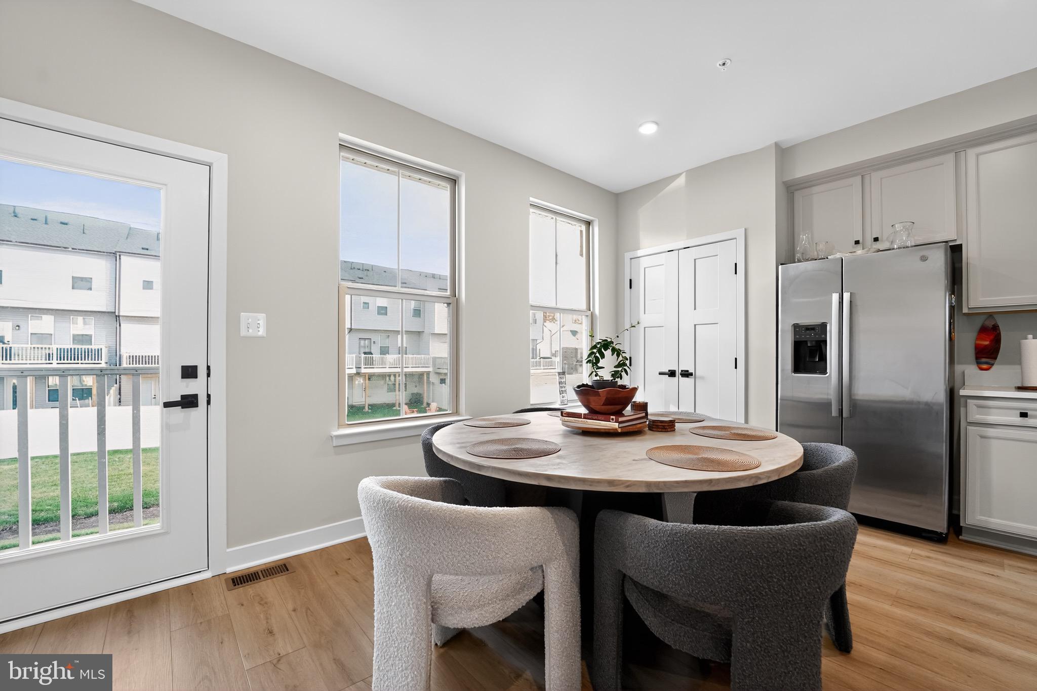 PARKSIDE - Residential