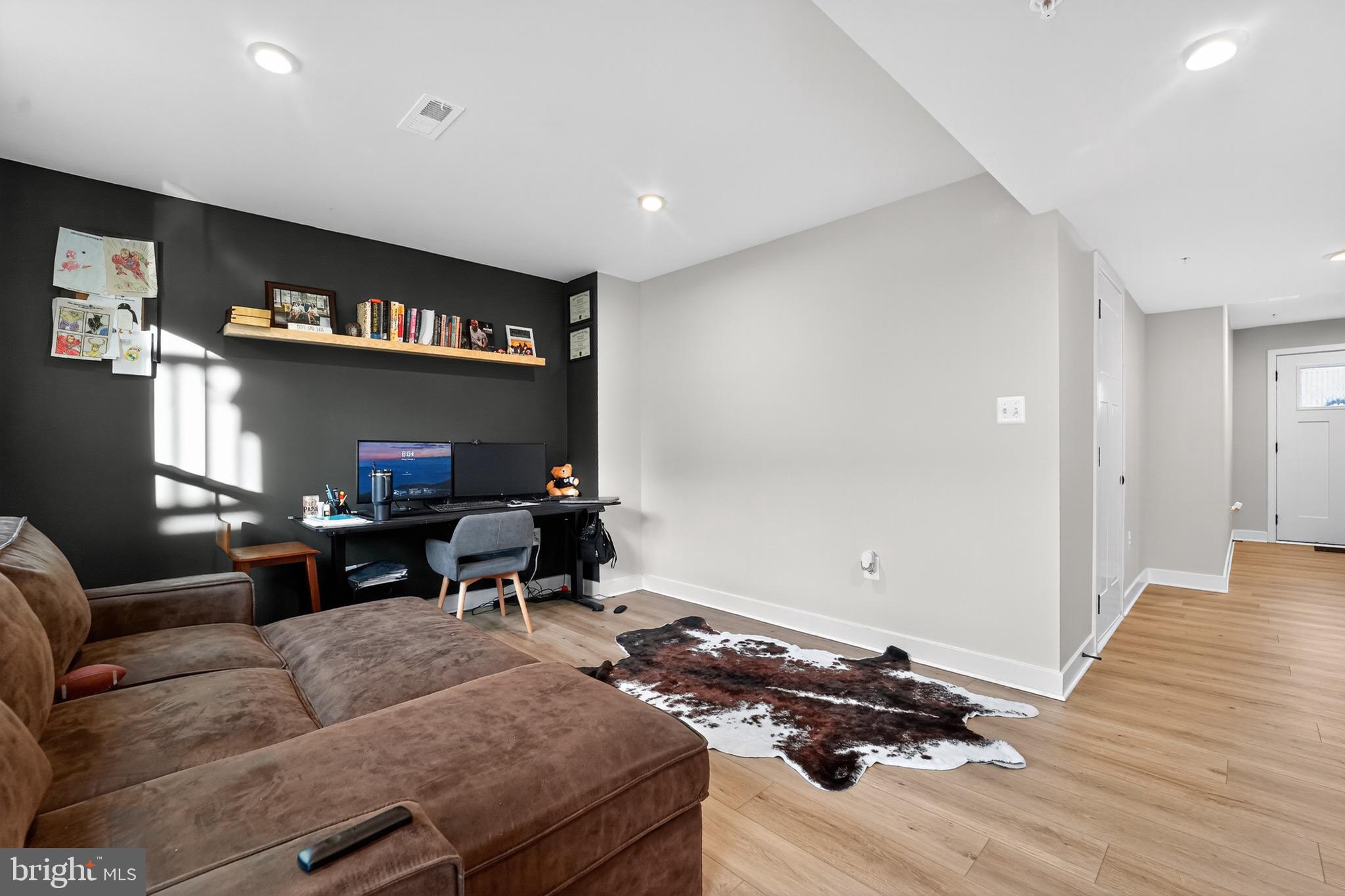 PARKSIDE - Residential