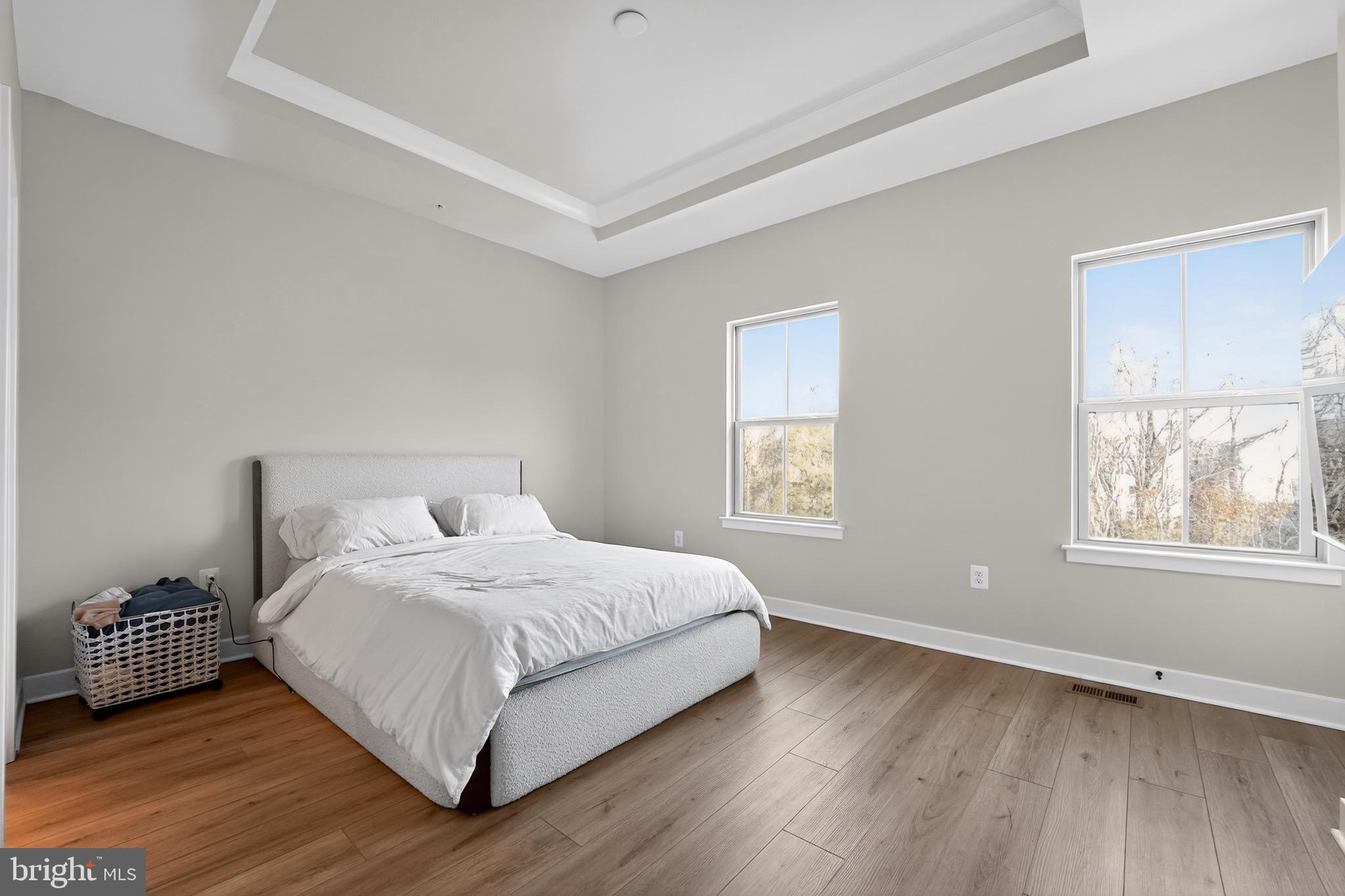 PARKSIDE - Residential